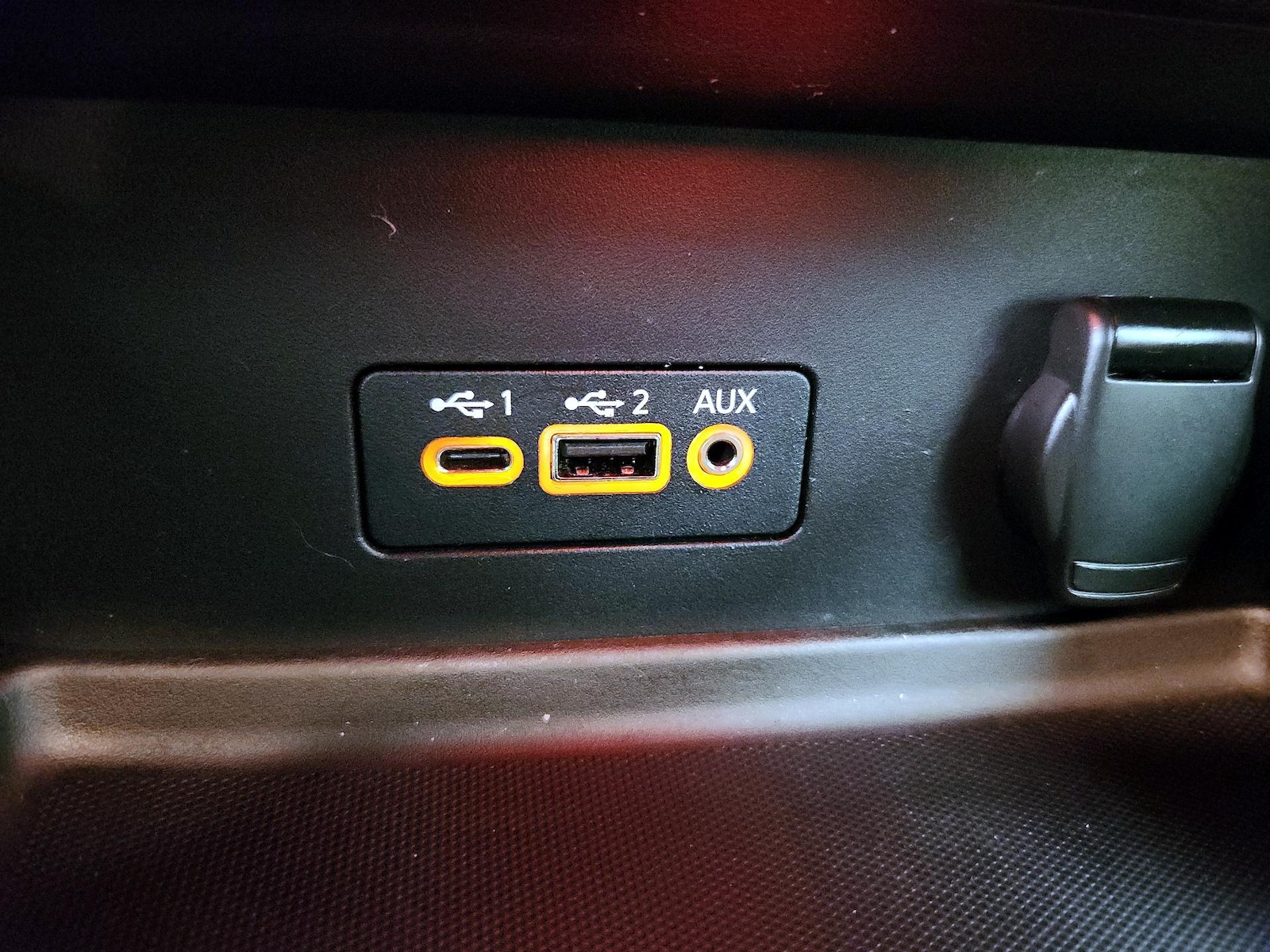 2020 Nissan Sentra SV - Photo 19