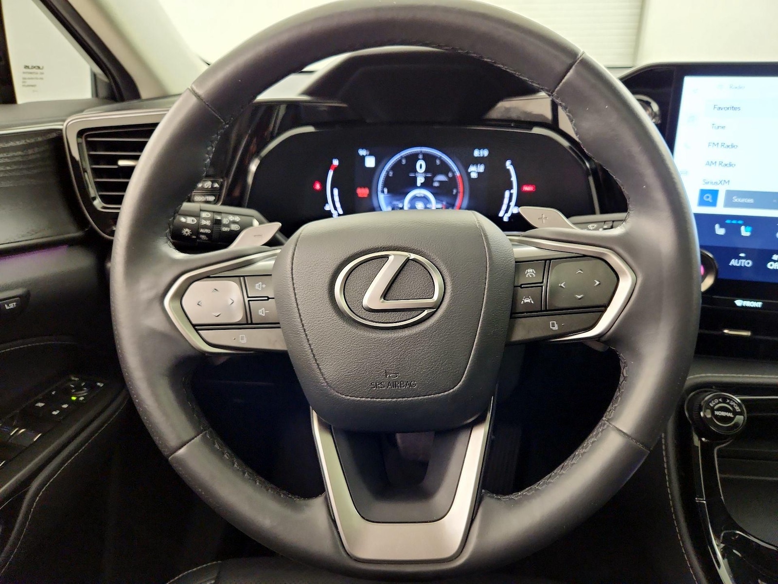 2023 Lexus NX 350 - Photo 11