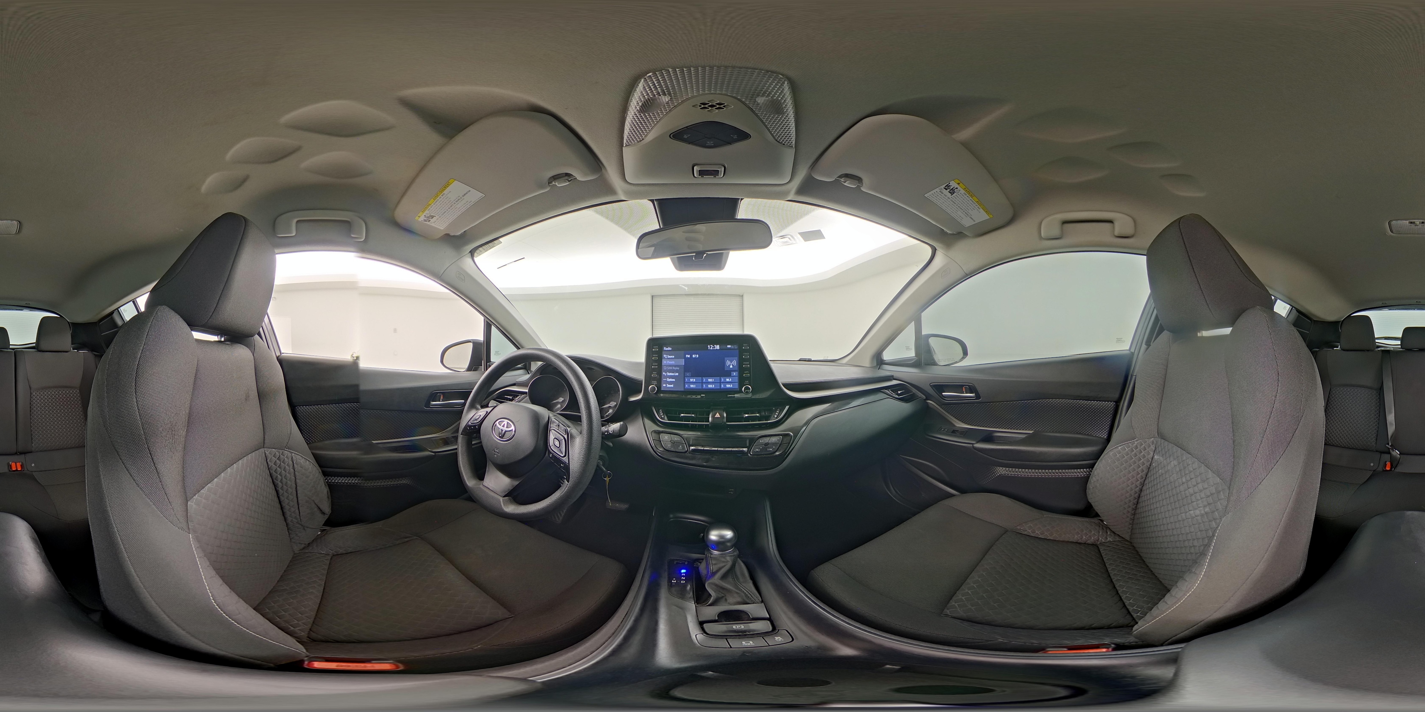 2021 Toyota C-HR LE - Photo 24