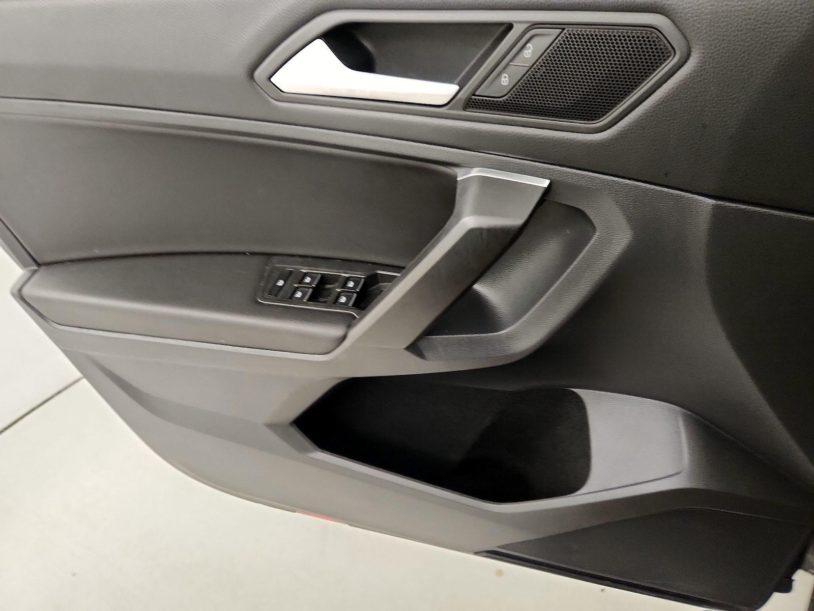 2021 Volkswagen Tiguan SE R-LINE BLACK - Photo 13
