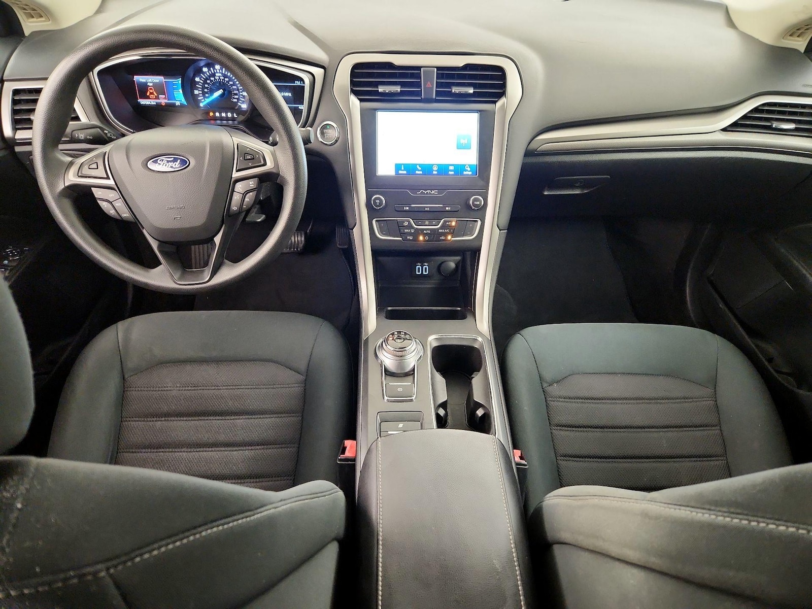 Apple CarPlay® & Android Auto™