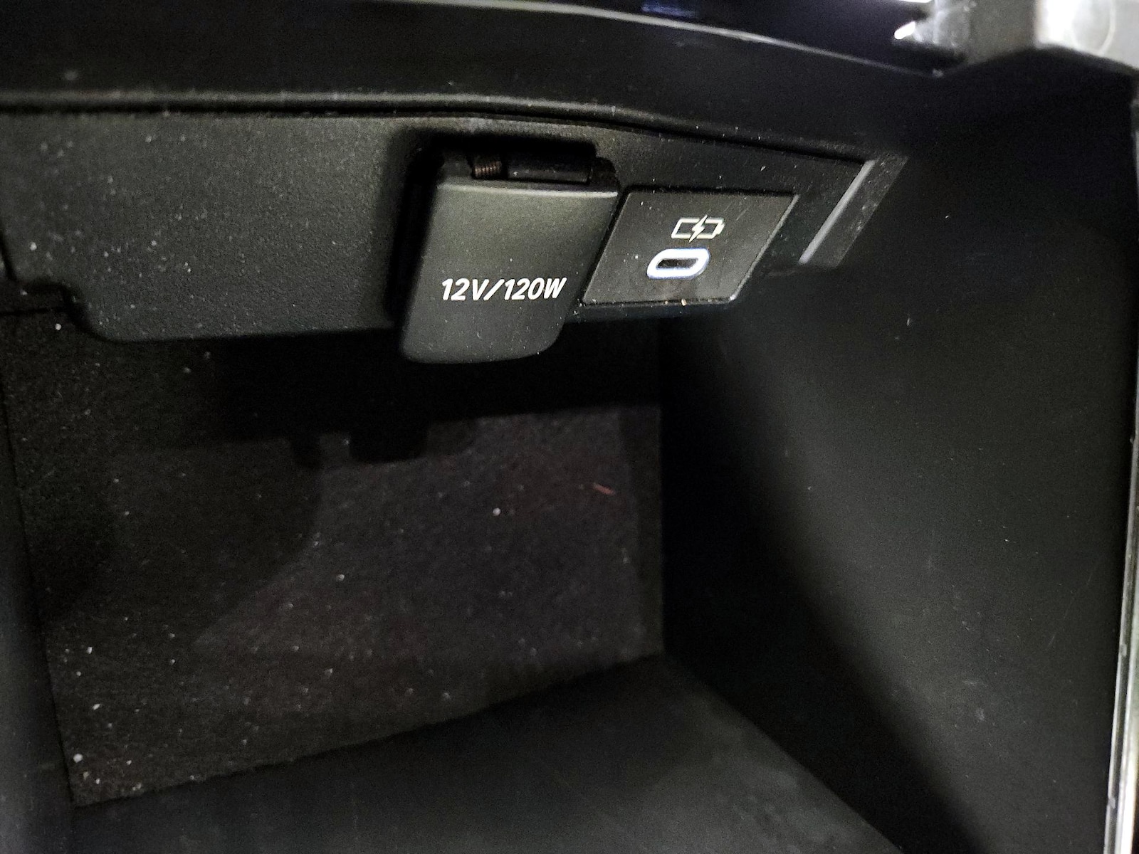 2024 Toyota Corolla SE - Photo 19