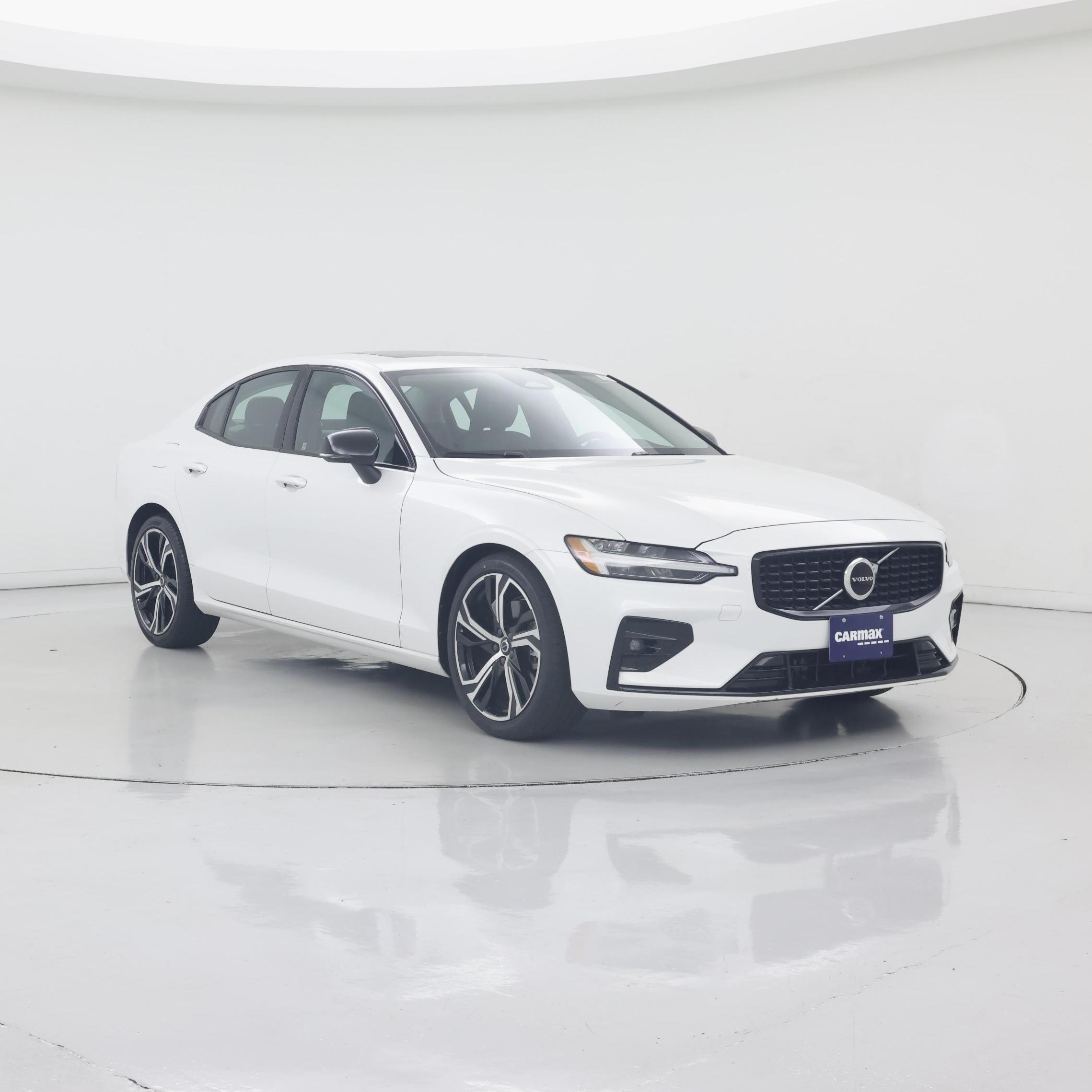 White 2024 Volvo S60 Sedan Front-Wheel Drive Automatic