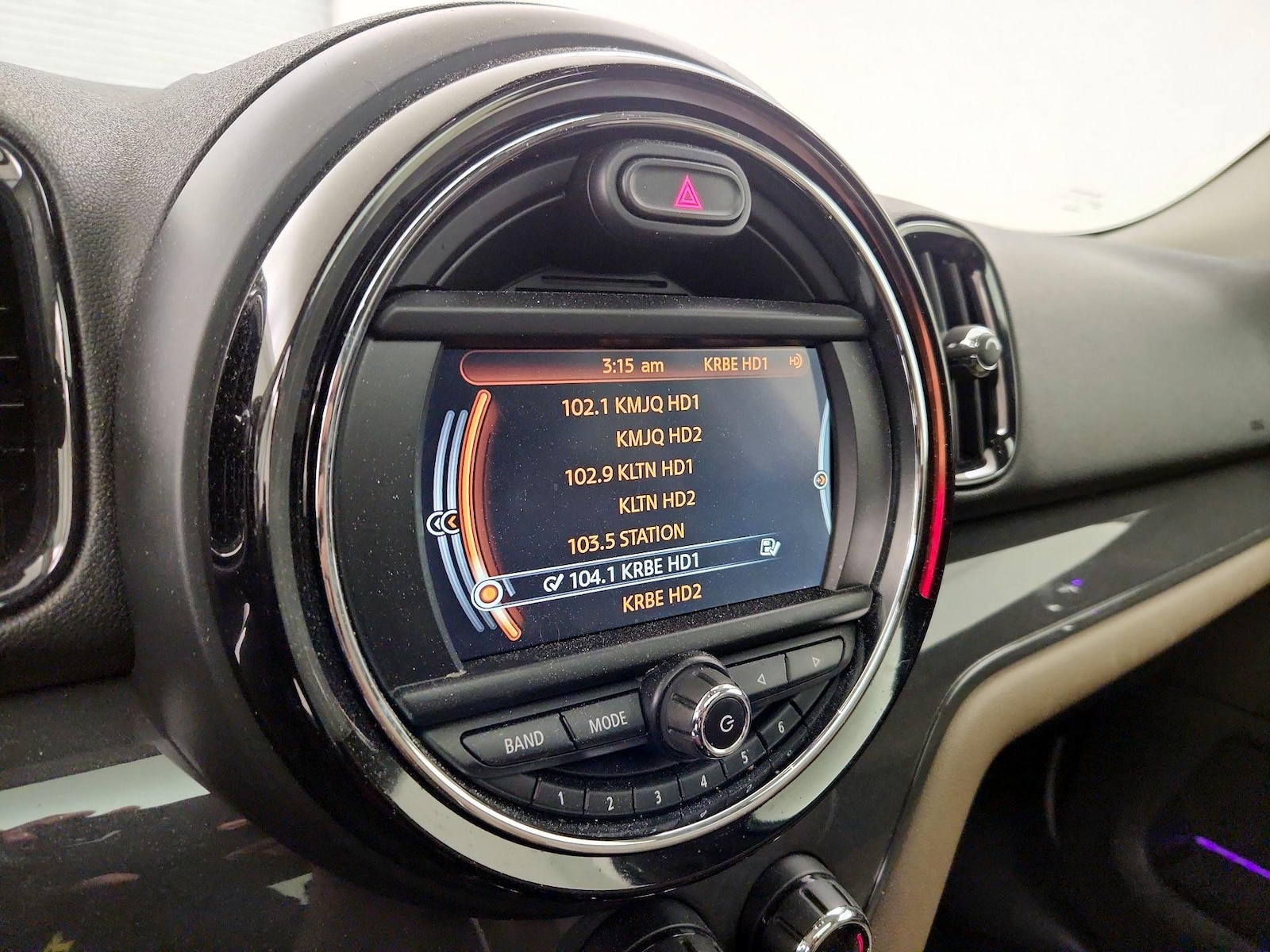 2018 MINI Countryman Base - Photo 16