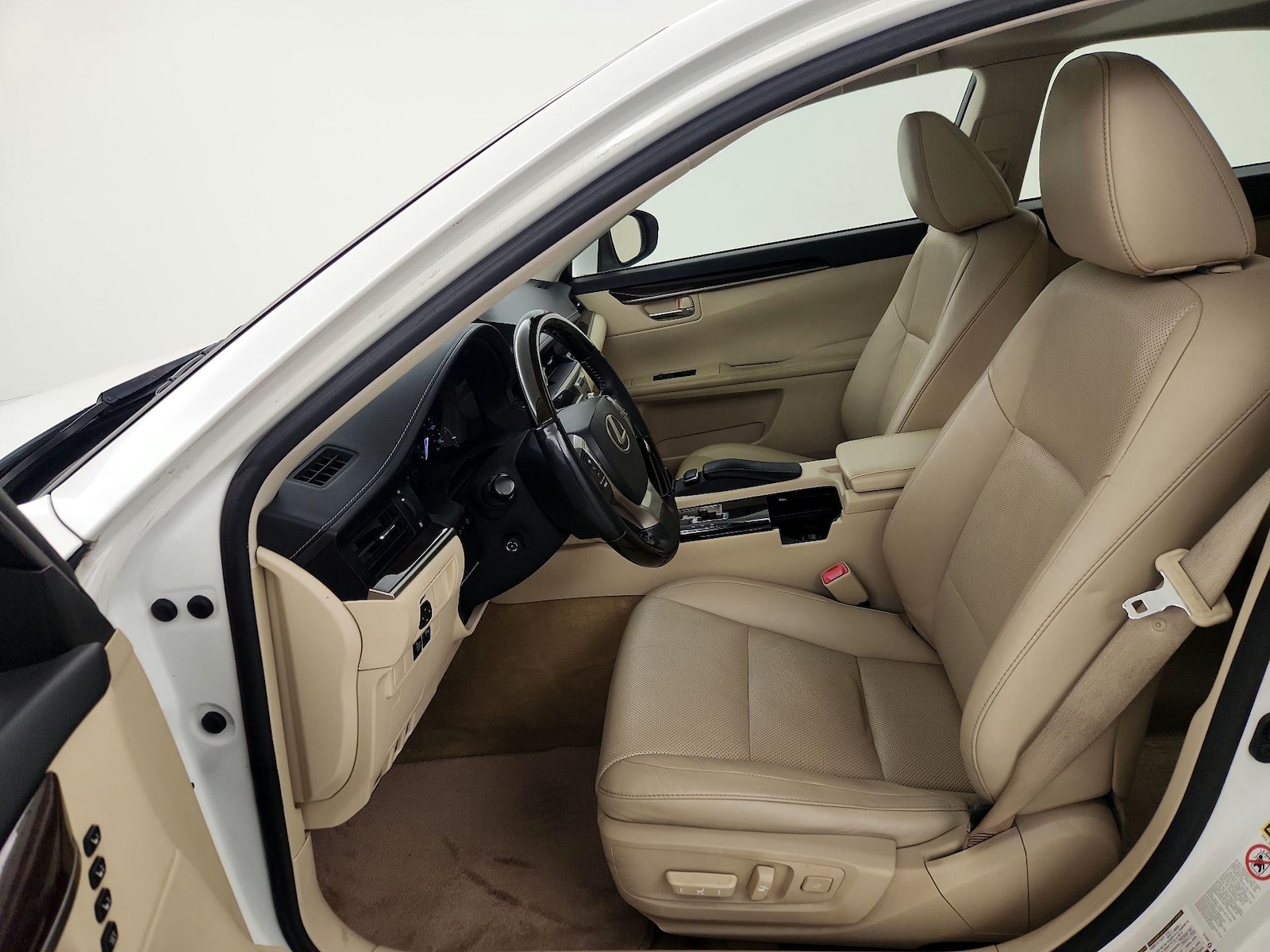 2014 Lexus ES 350 - Photo 12