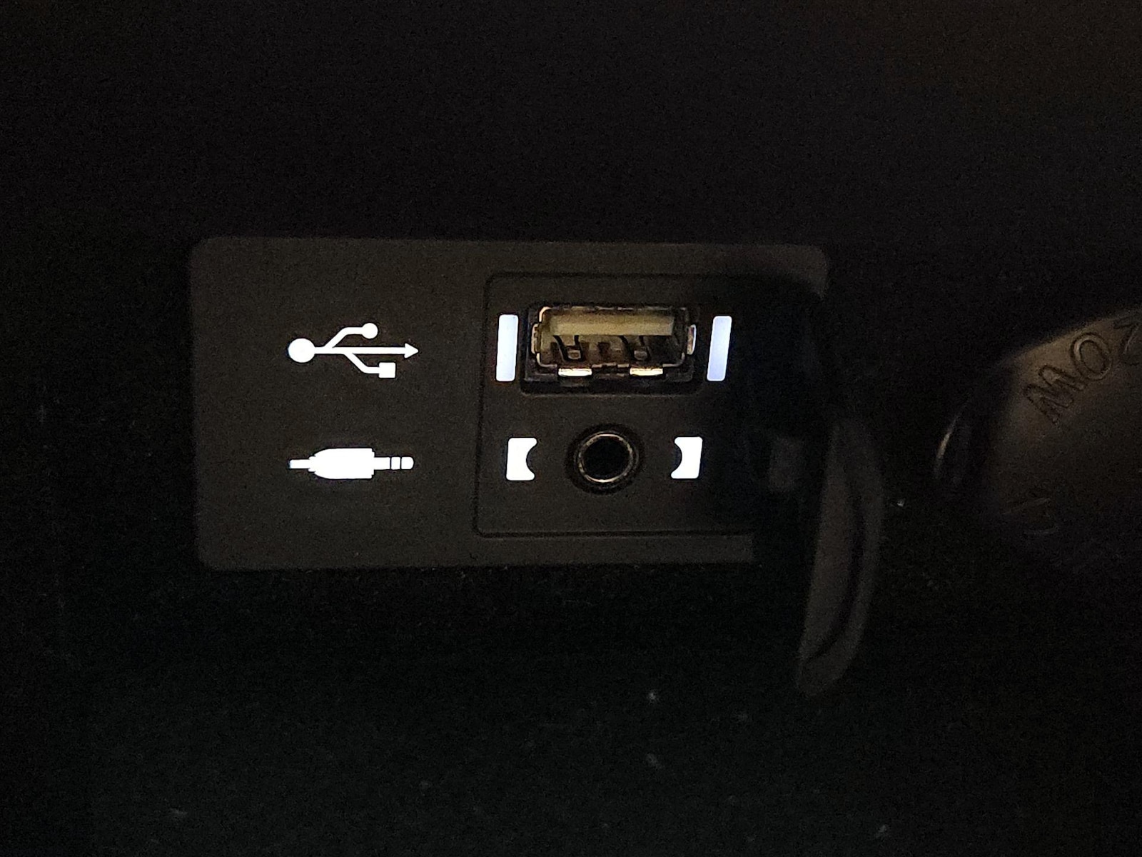 2014 Lexus ES 350 - Photo 20