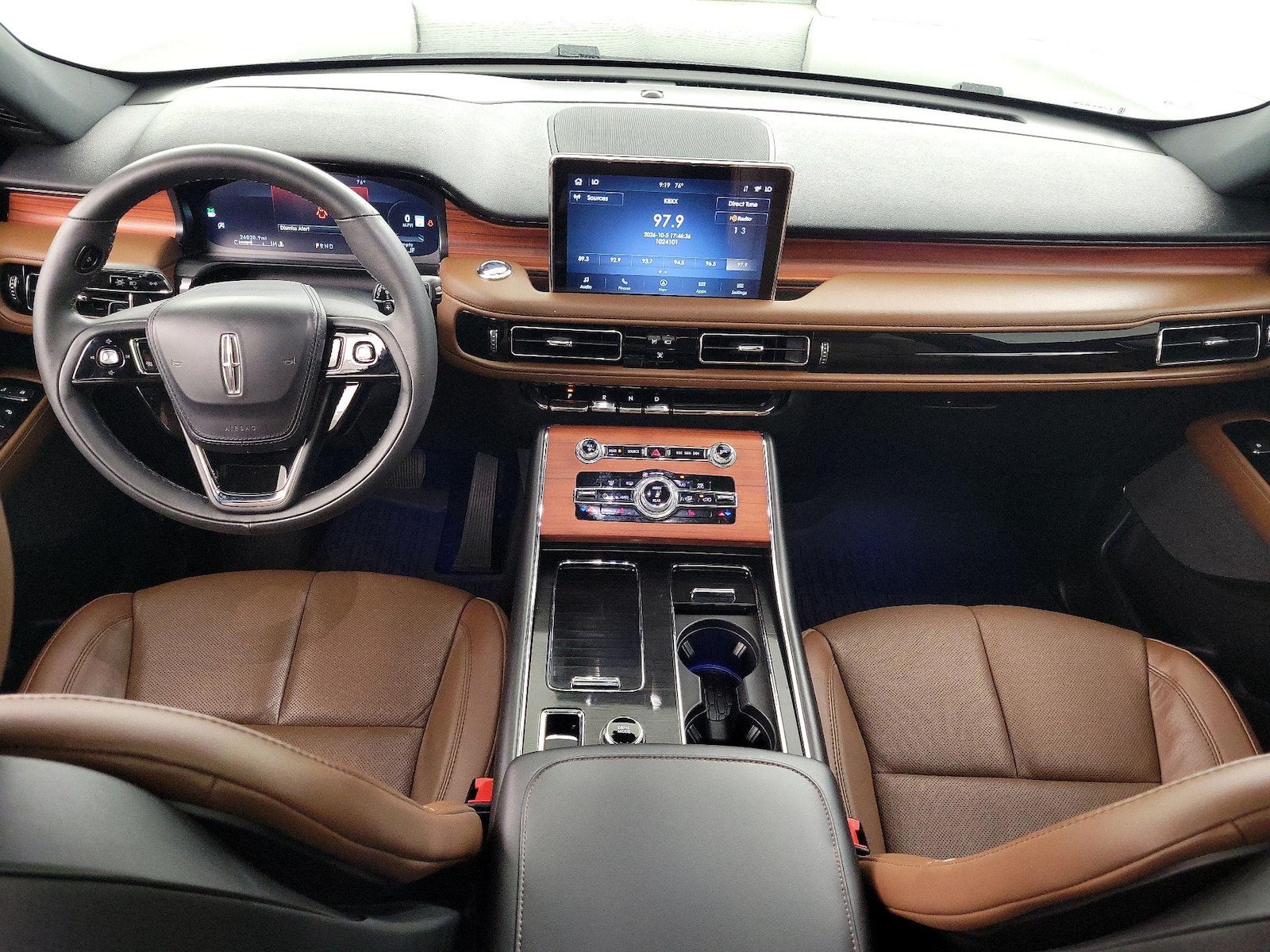 Apple CarPlay® & Android Auto™