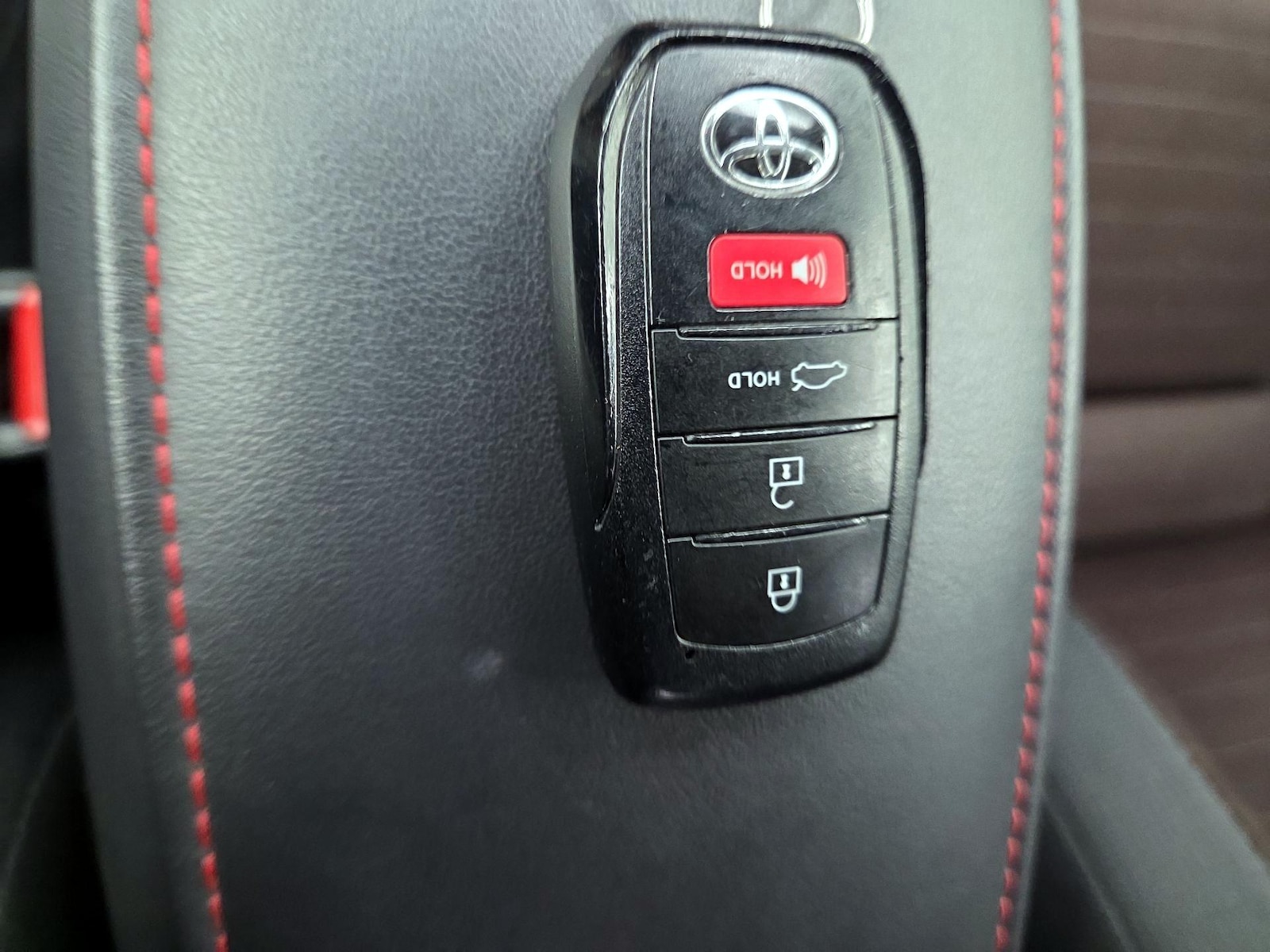2023 Toyota Corolla LE - Photo 24