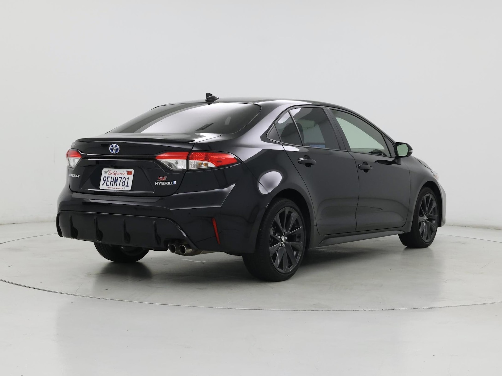 2023 Toyota Corolla LE - Photo 9