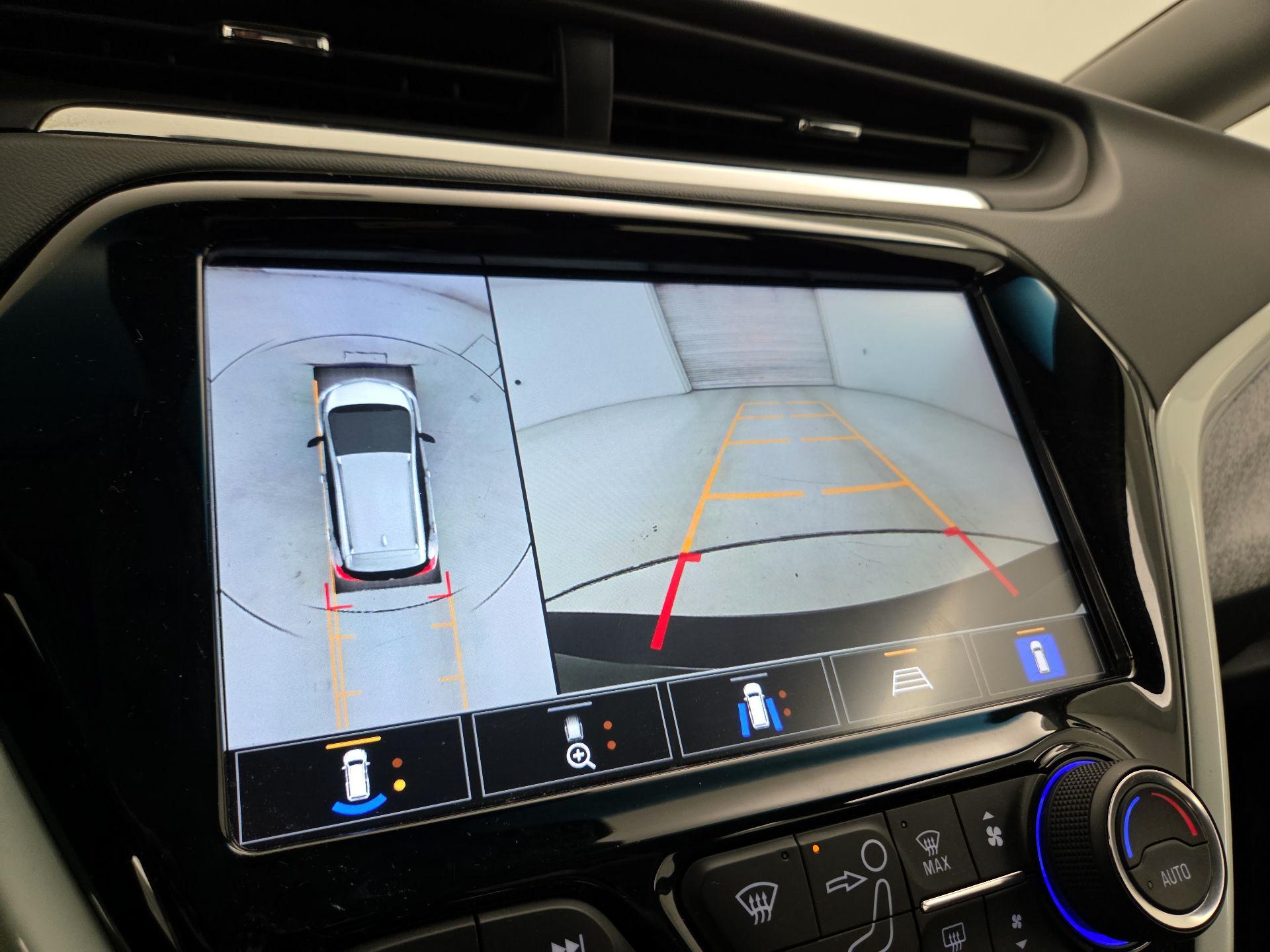 Thumbnail: 2021 Chevrolet Bolt EV - 14