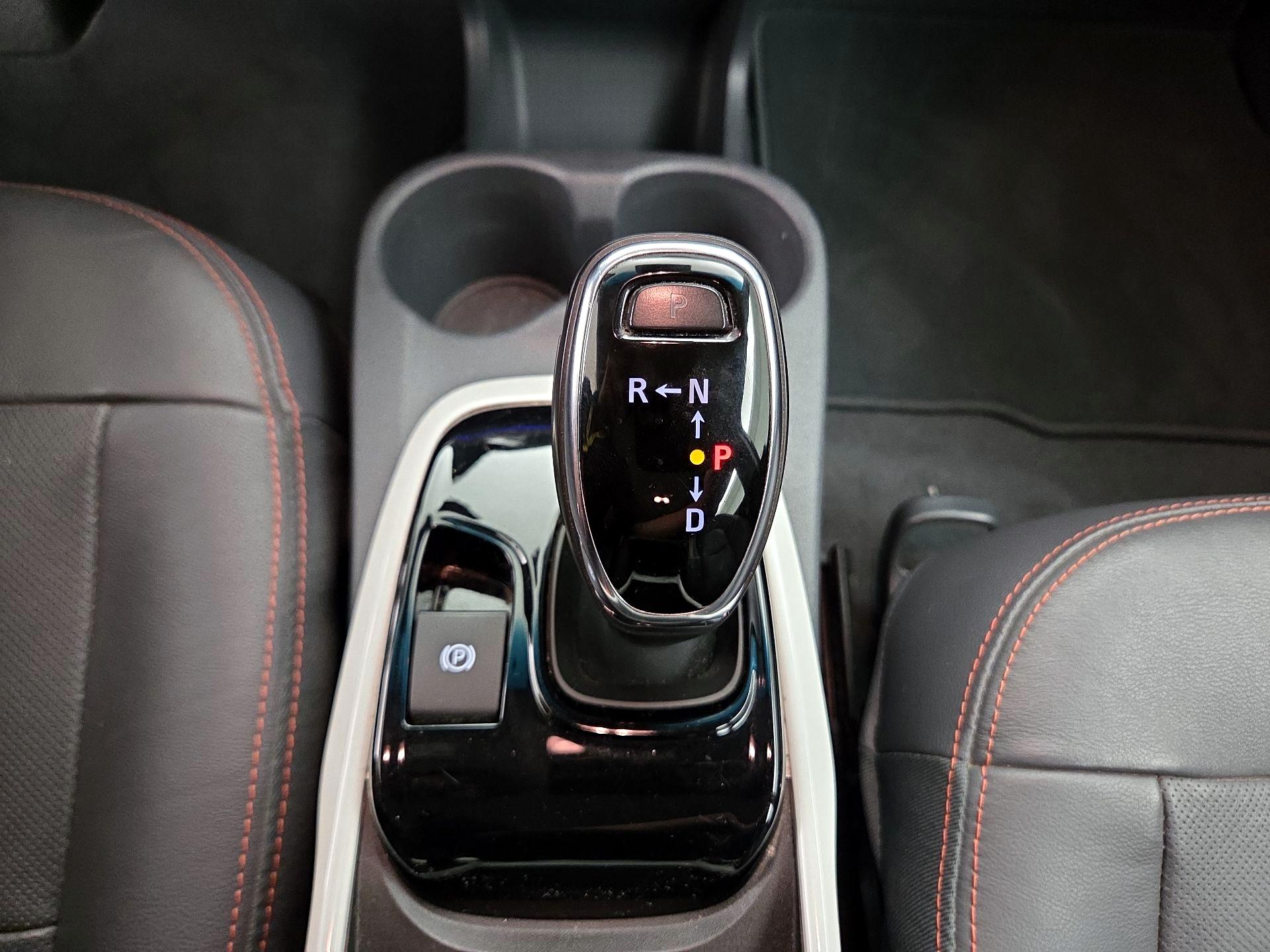 Thumbnail: 2021 Chevrolet Bolt EV - 17