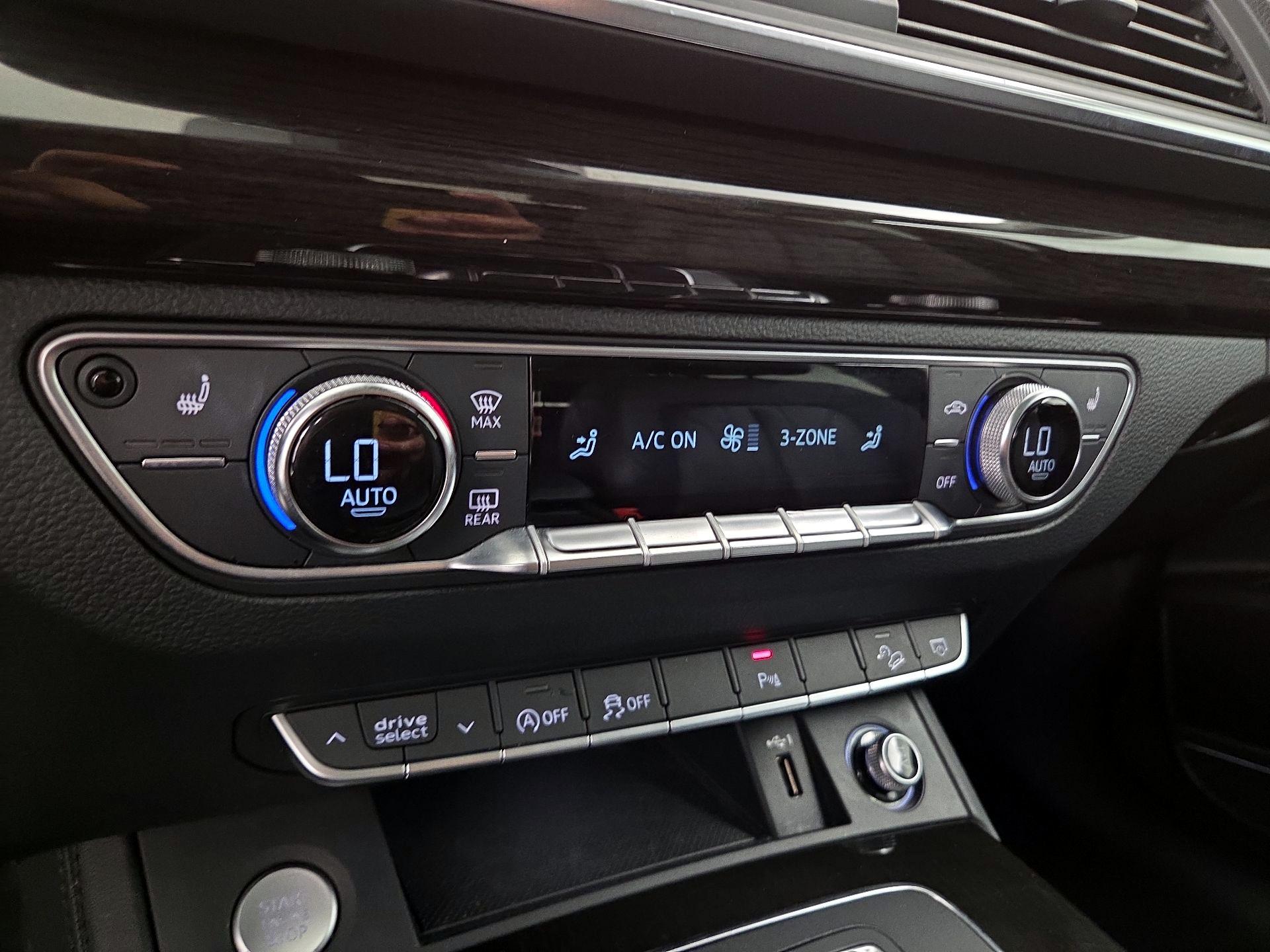 Thumbnail: 2020 Audi Q5 - 16