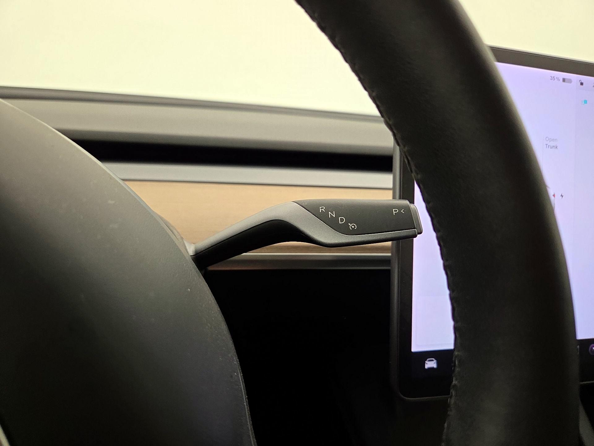 Thumbnail: 2021 Tesla Model 3 - 17