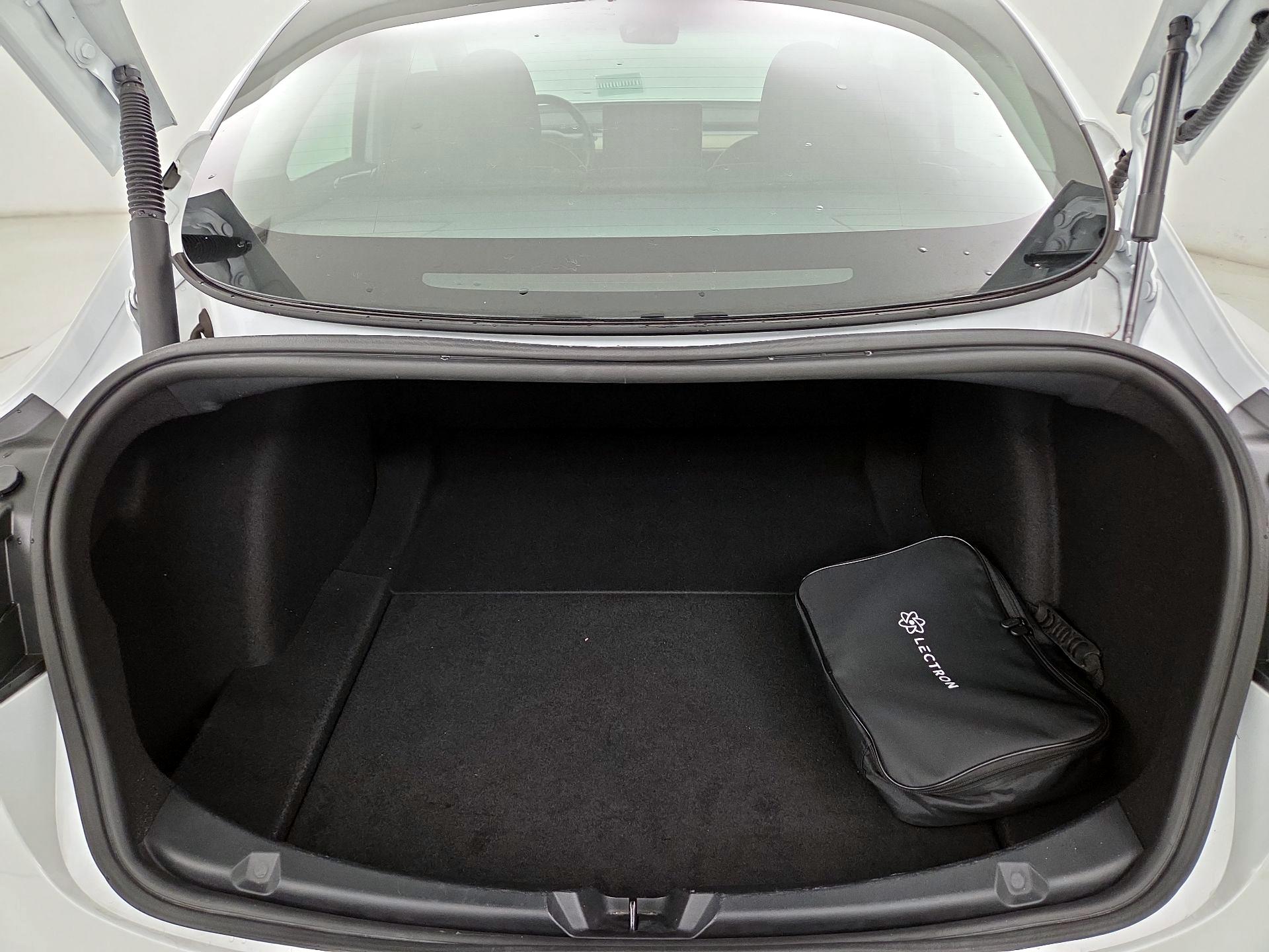 Thumbnail: 2021 Tesla Model 3 - 19