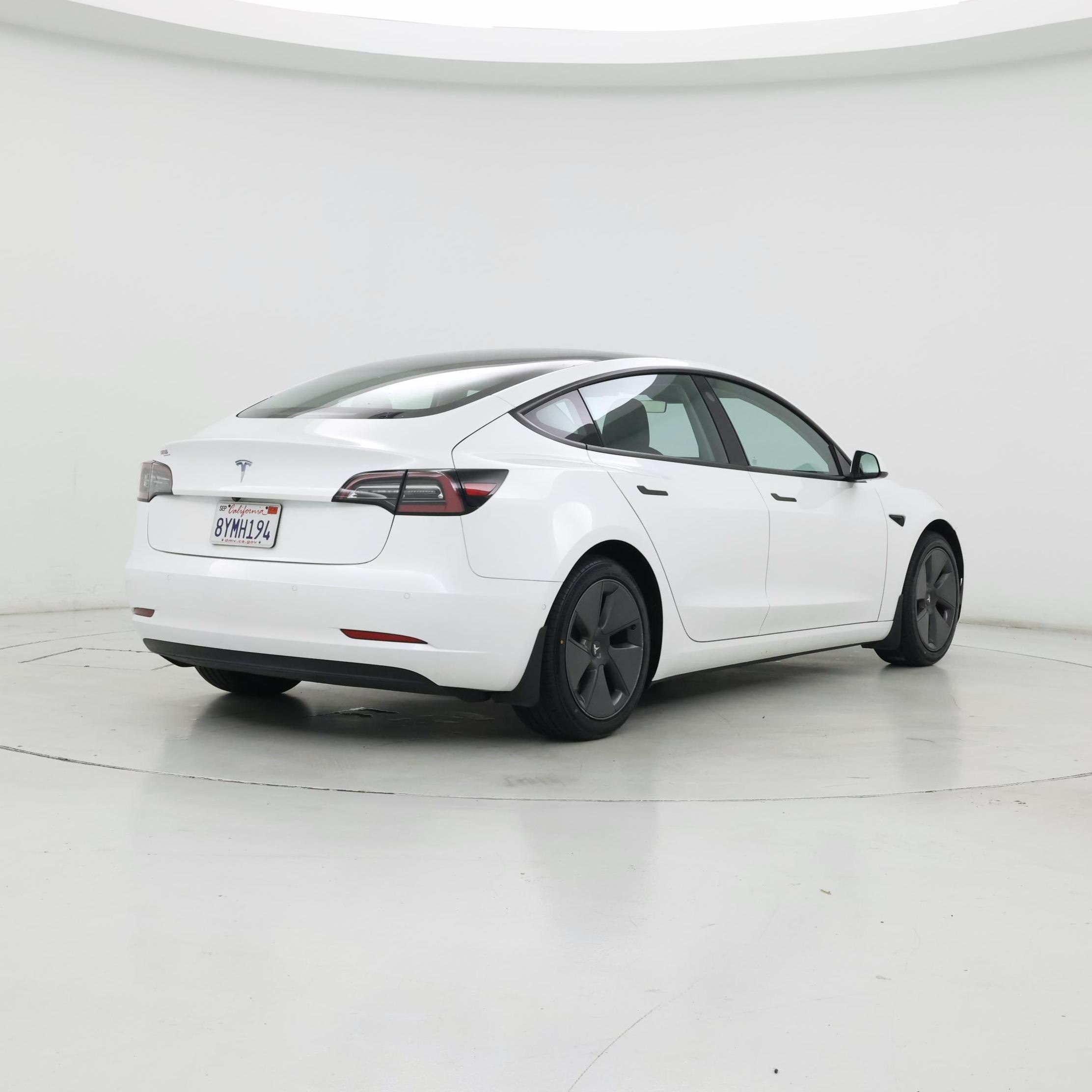 Thumbnail: 2021 Tesla Model 3 - 8