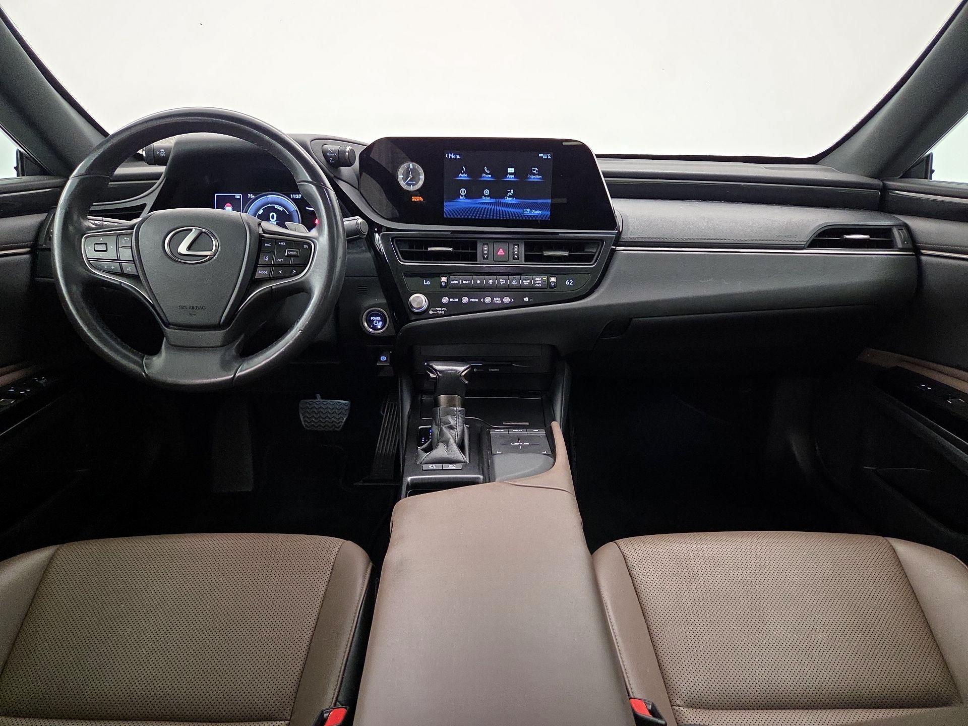 Thumbnail: 2022 Lexus ES - 9