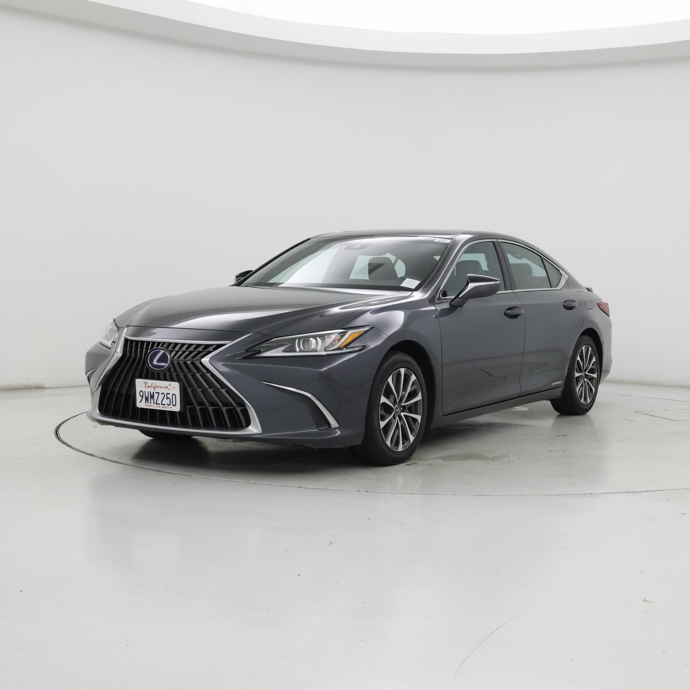 Thumbnail: 2022 Lexus ES - 4