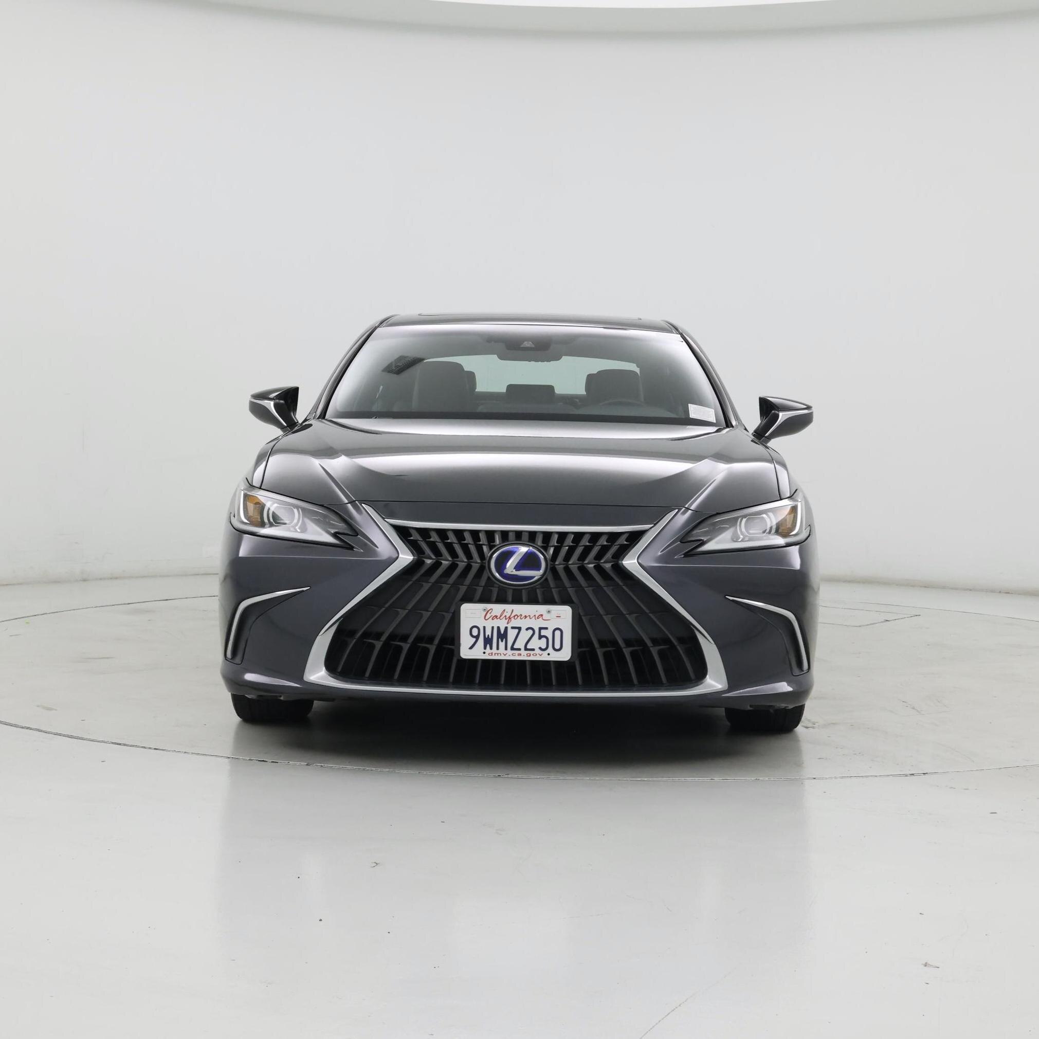 Thumbnail: 2022 Lexus ES - 5