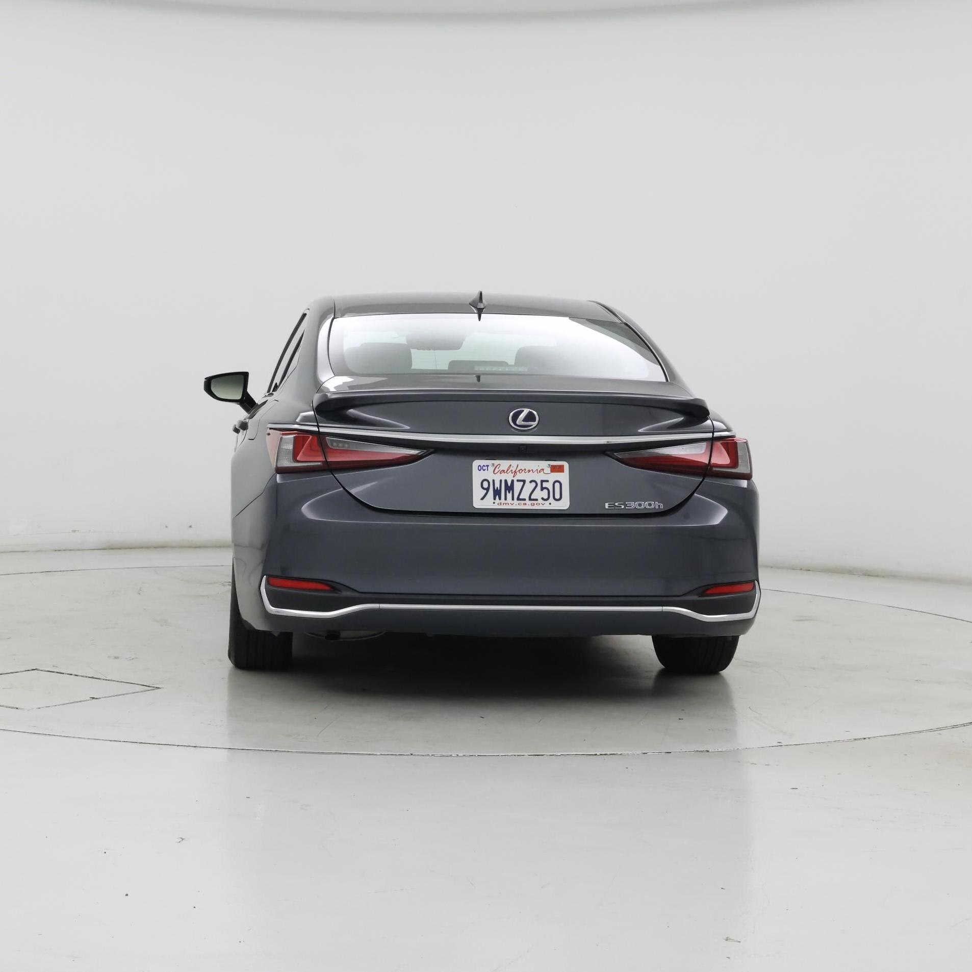 Thumbnail: 2022 Lexus ES - 6