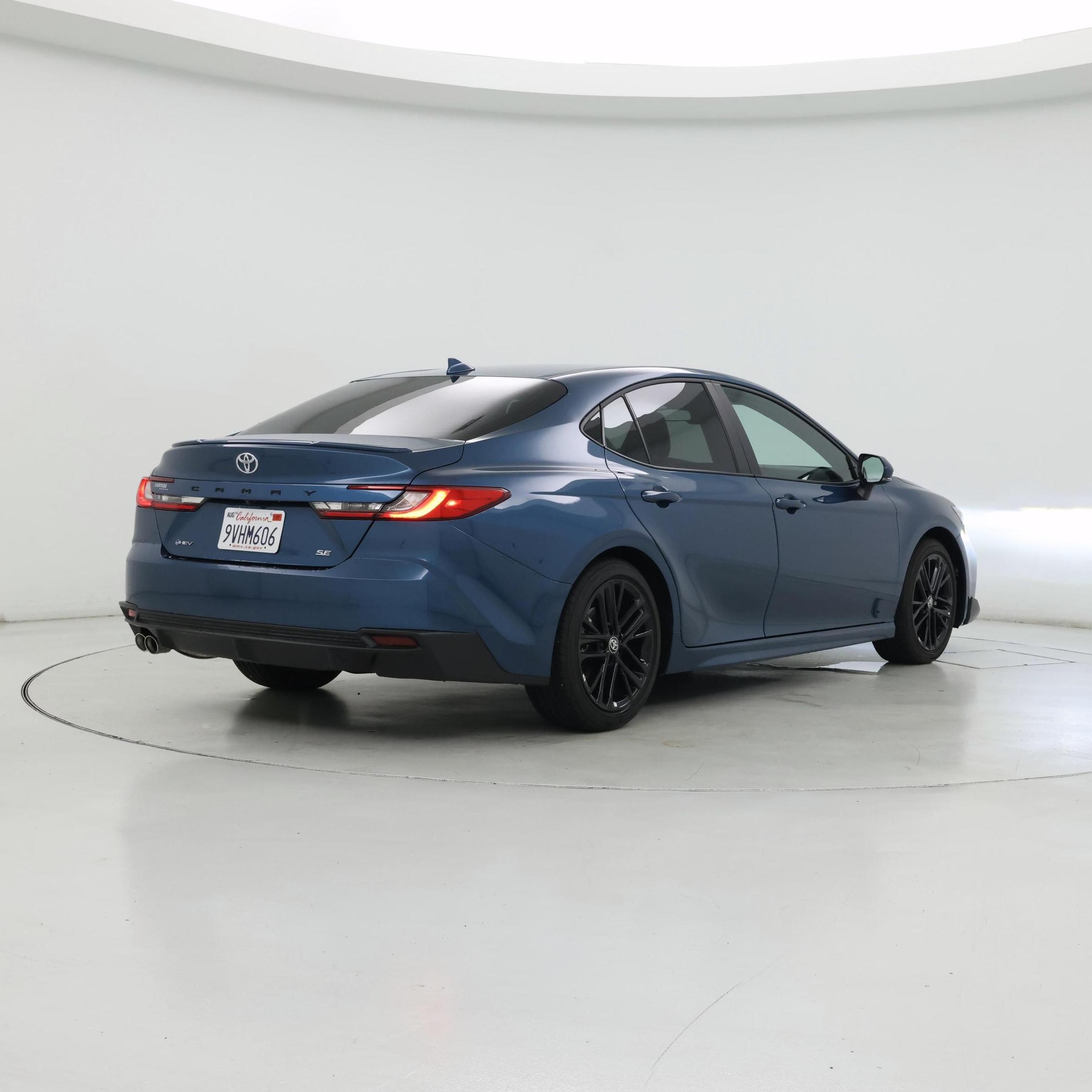 Thumbnail: 2025 Toyota Camry - 8
