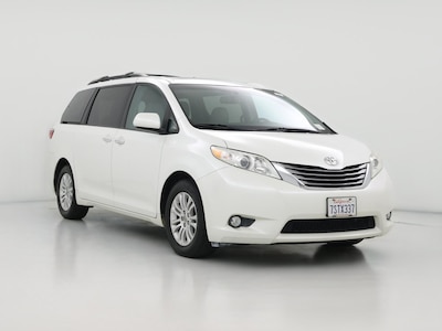 2016 Toyota Sienna XLE  Auto Access Seat