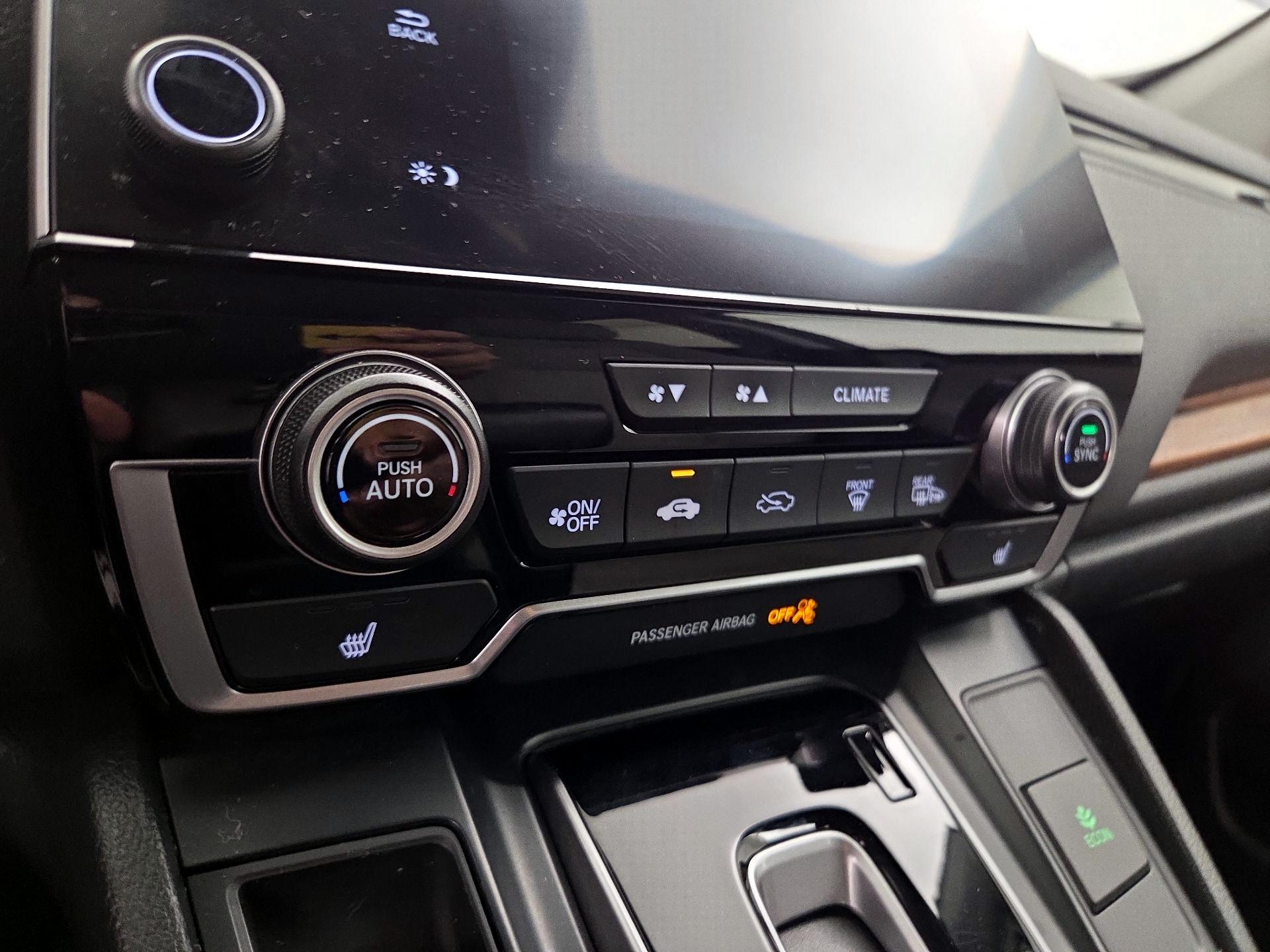 Thumbnail: 2019 Honda CR-V - 16
