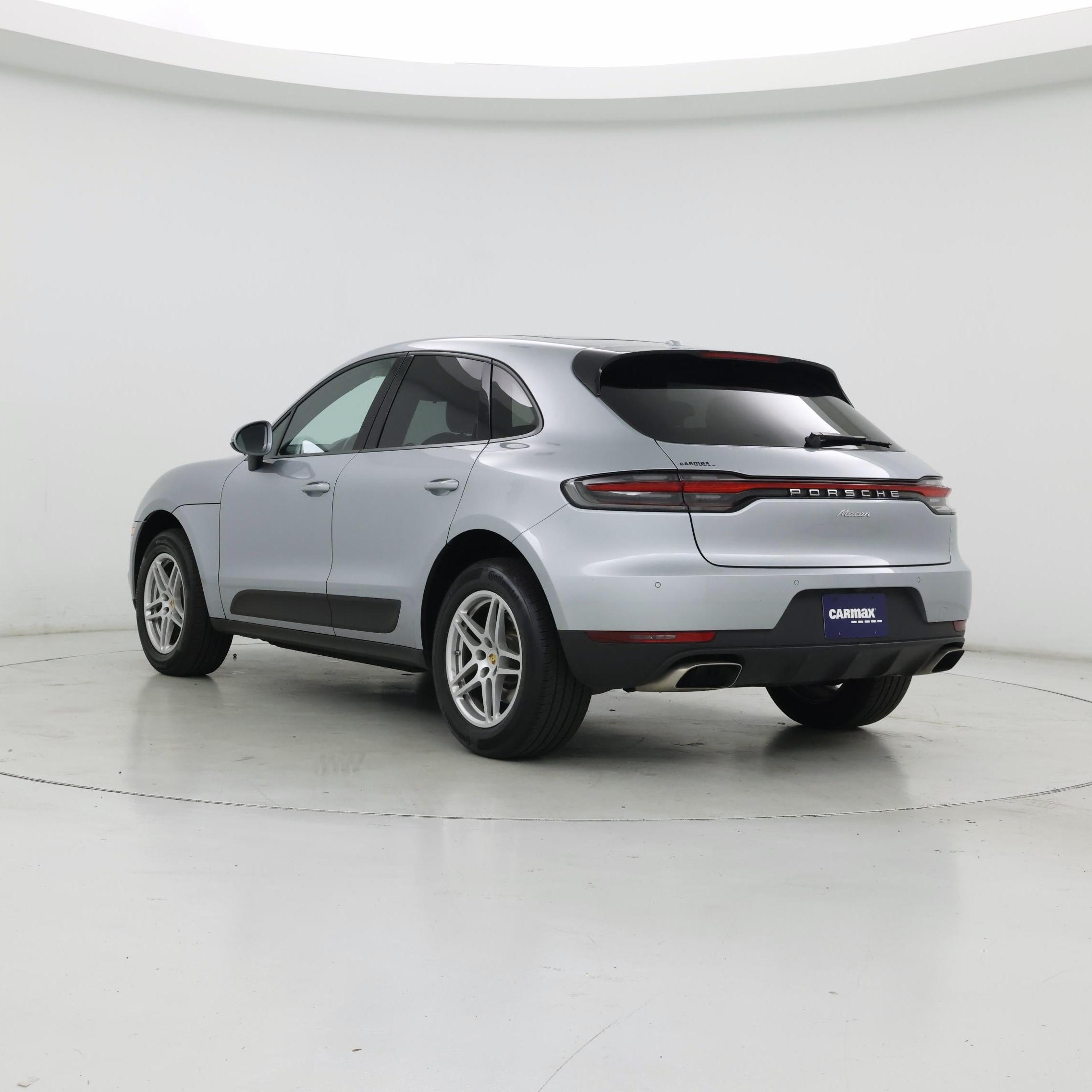 Thumbnail: 2021 Porsche Macan - 2