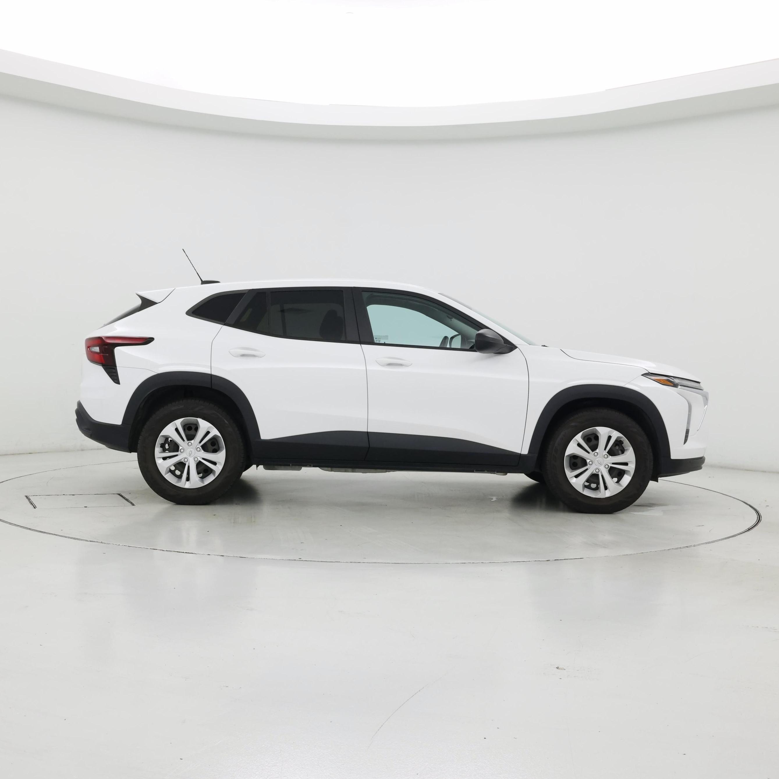 Thumbnail: 2024 Chevrolet Trax - 7