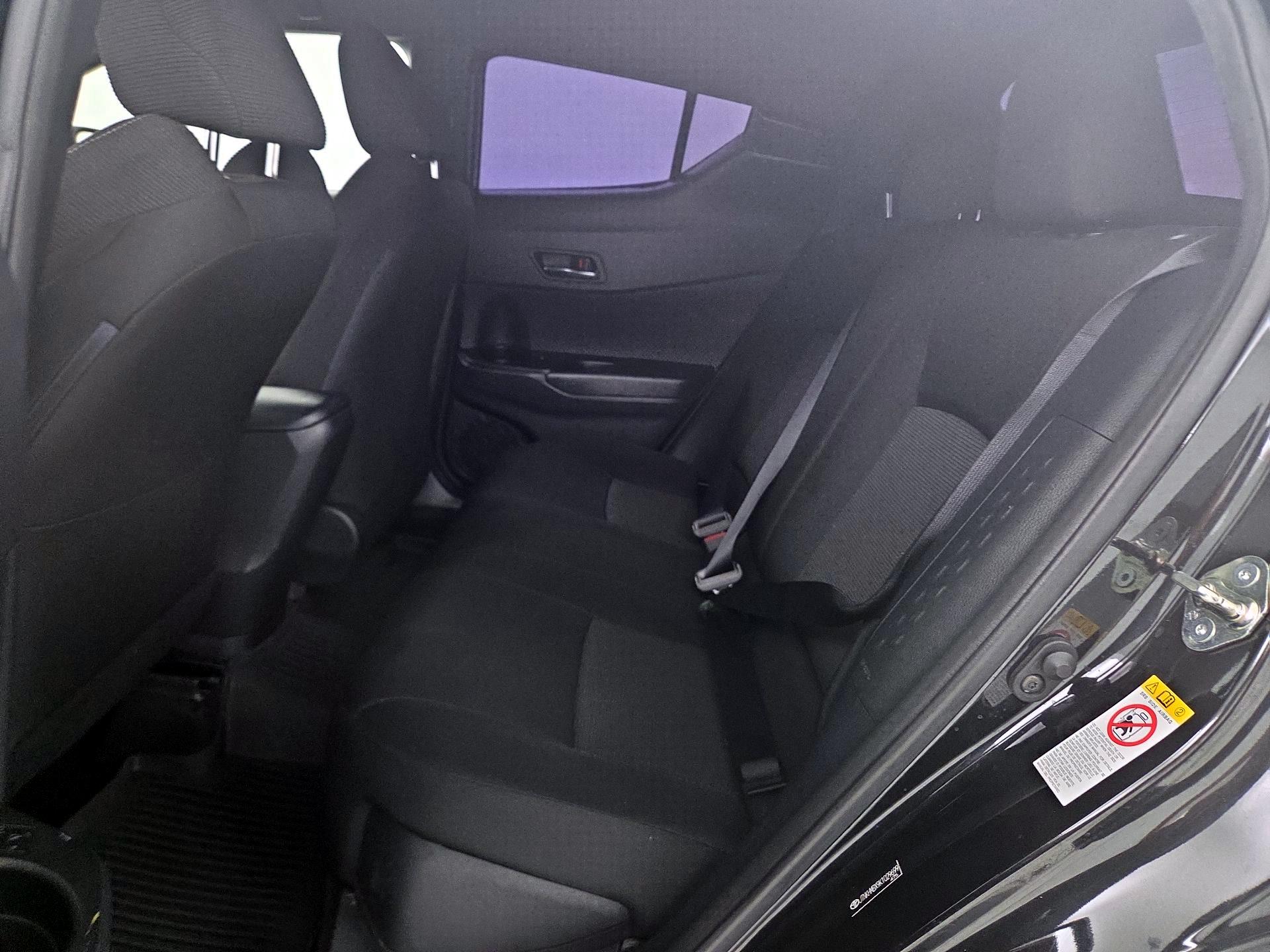Thumbnail: 2019 Toyota C-HR - 19