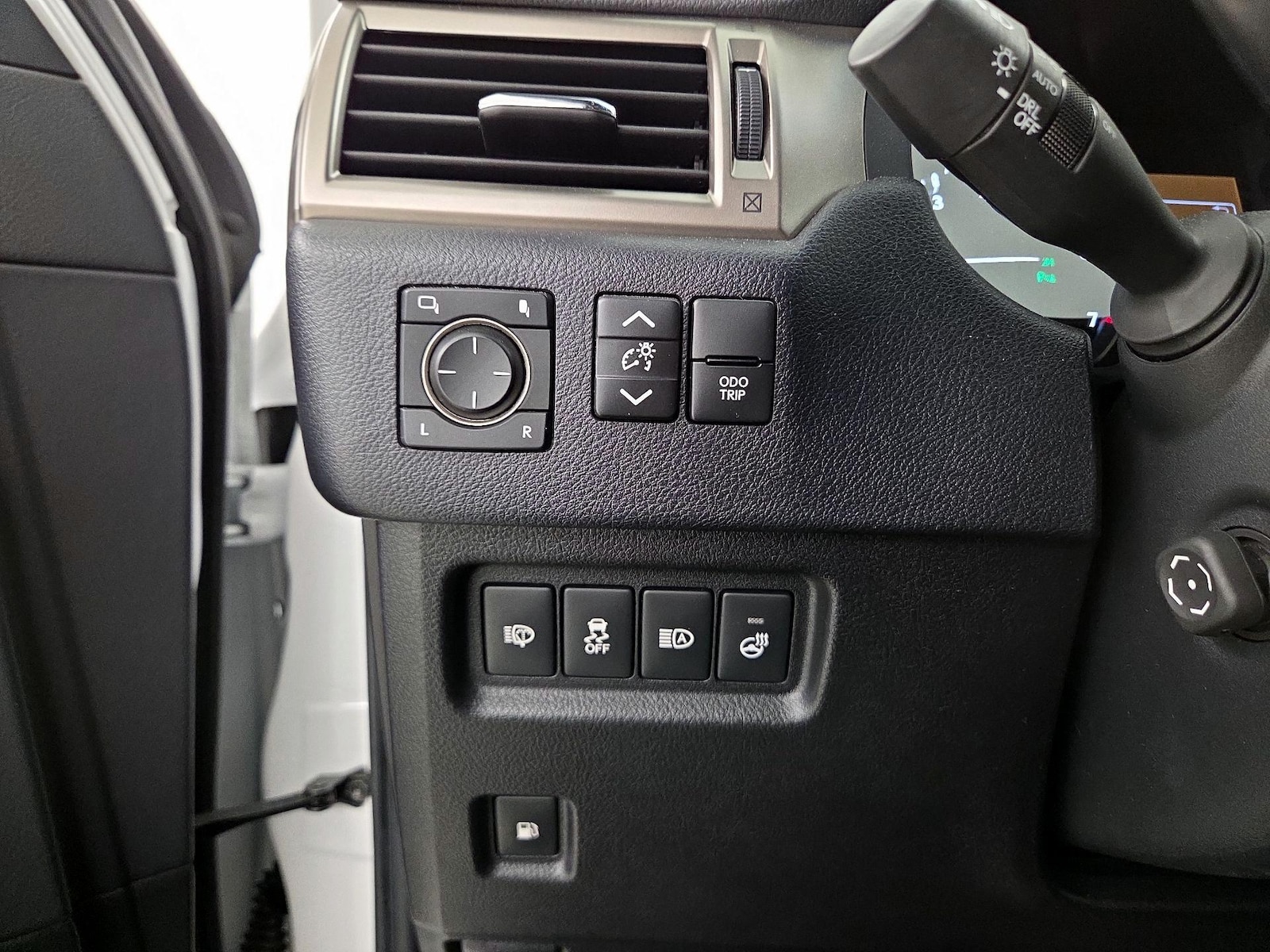 2021 Lexus GX Base - Photo 14