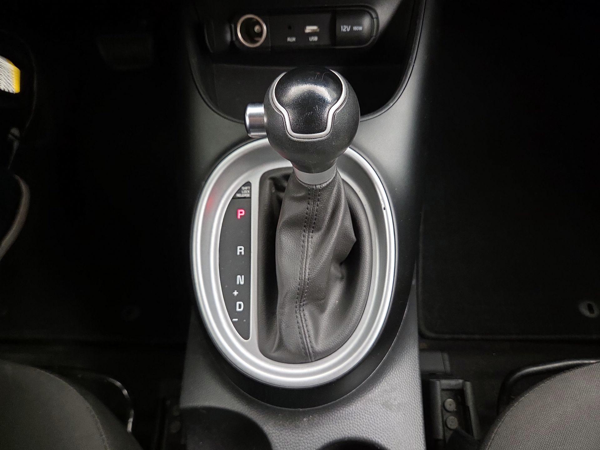 Thumbnail: 2017 Kia Soul - 16