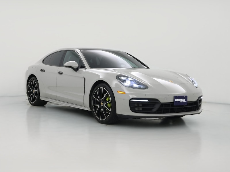 2022 Porsche Panamera Platinum
