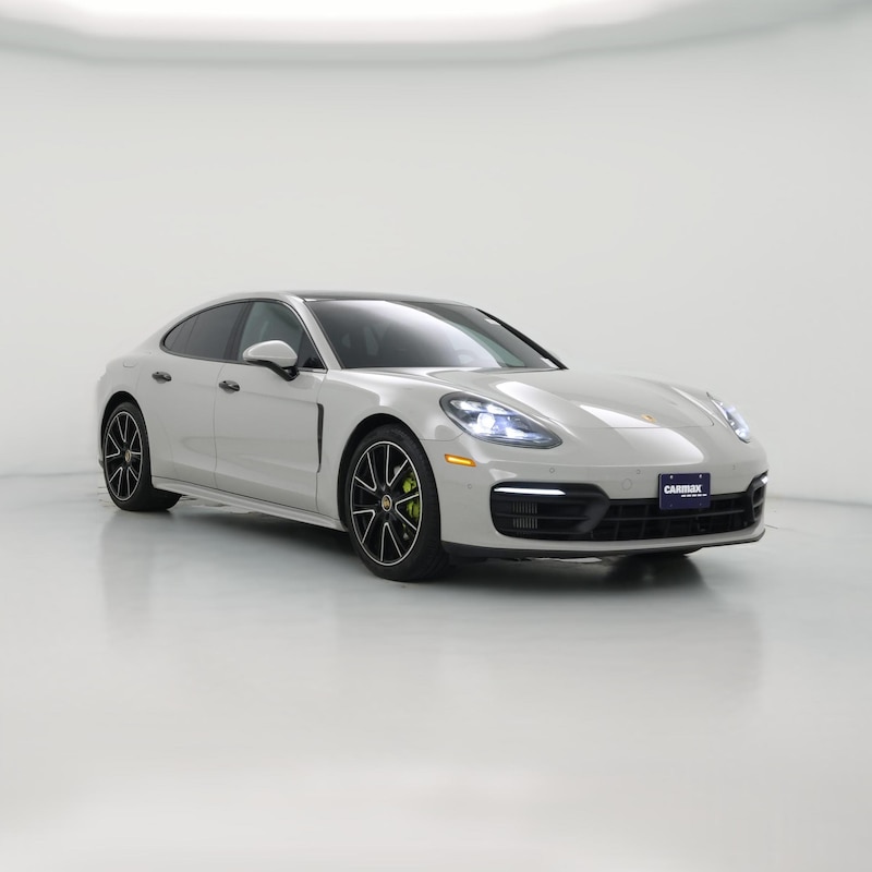 2022 Porsche Panamera Platinum