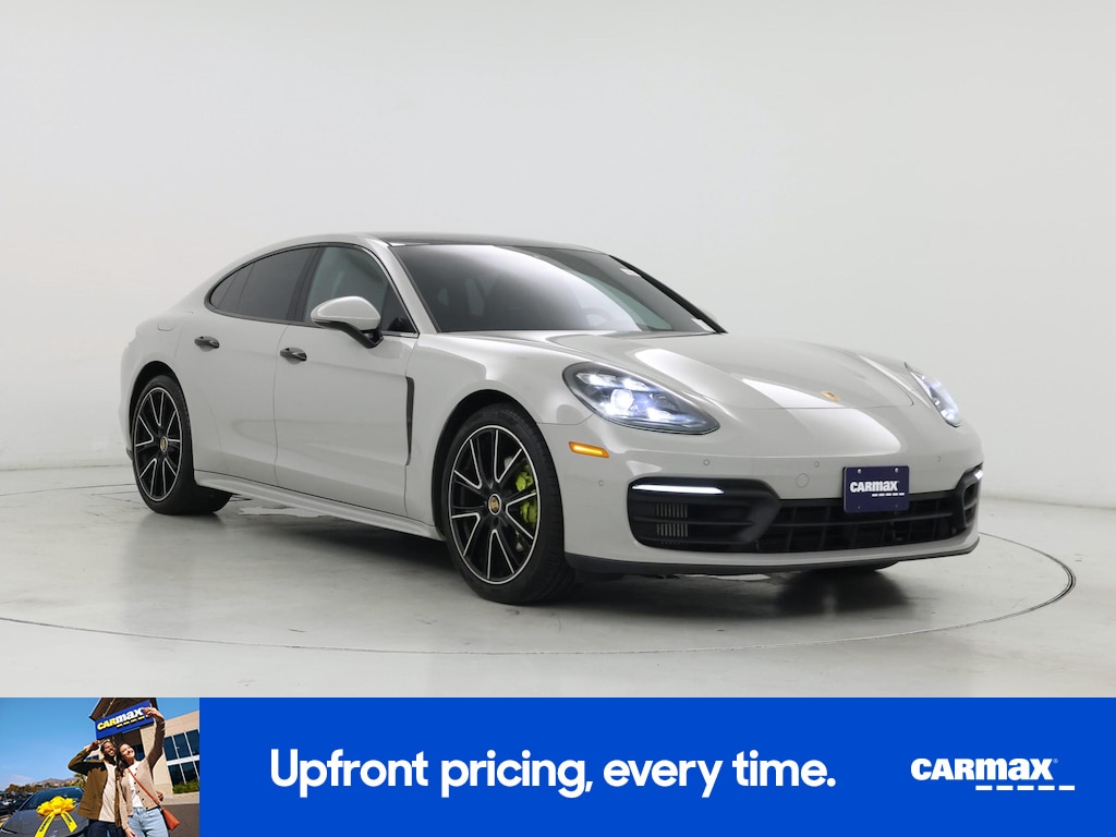 2022 Porsche Panamera Platinum