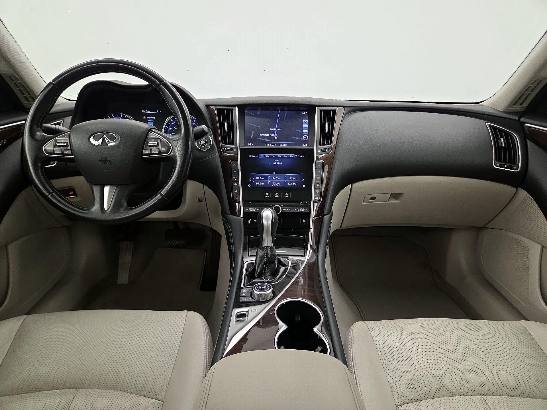 Thumbnail: 2015 INFINITI Q50 - 9