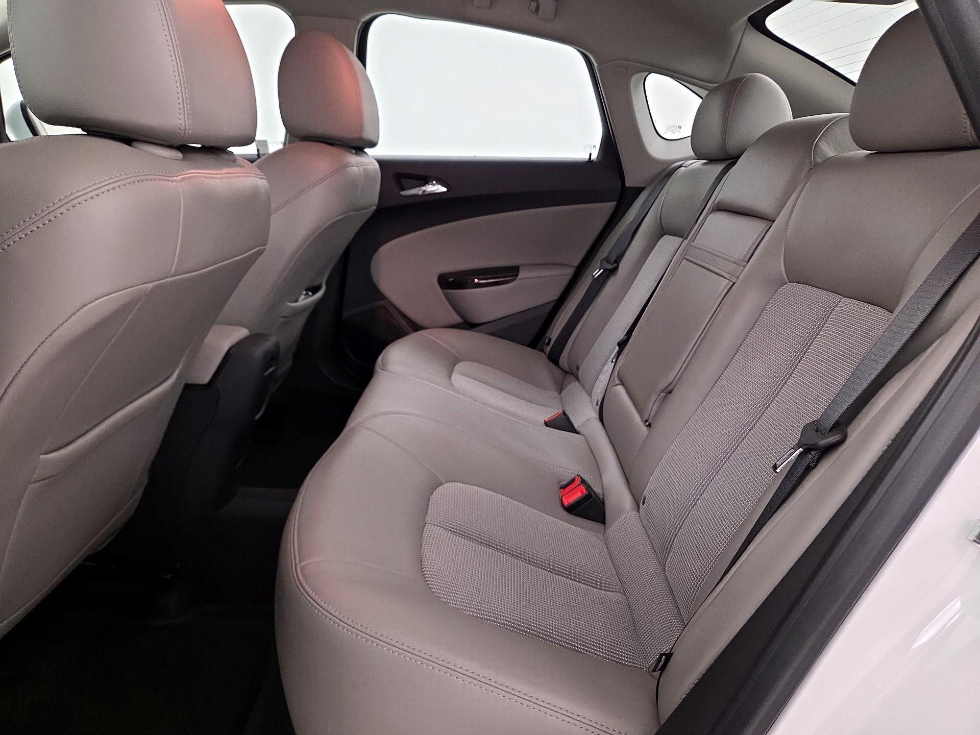 Thumbnail: 2015 Buick Verano - 19