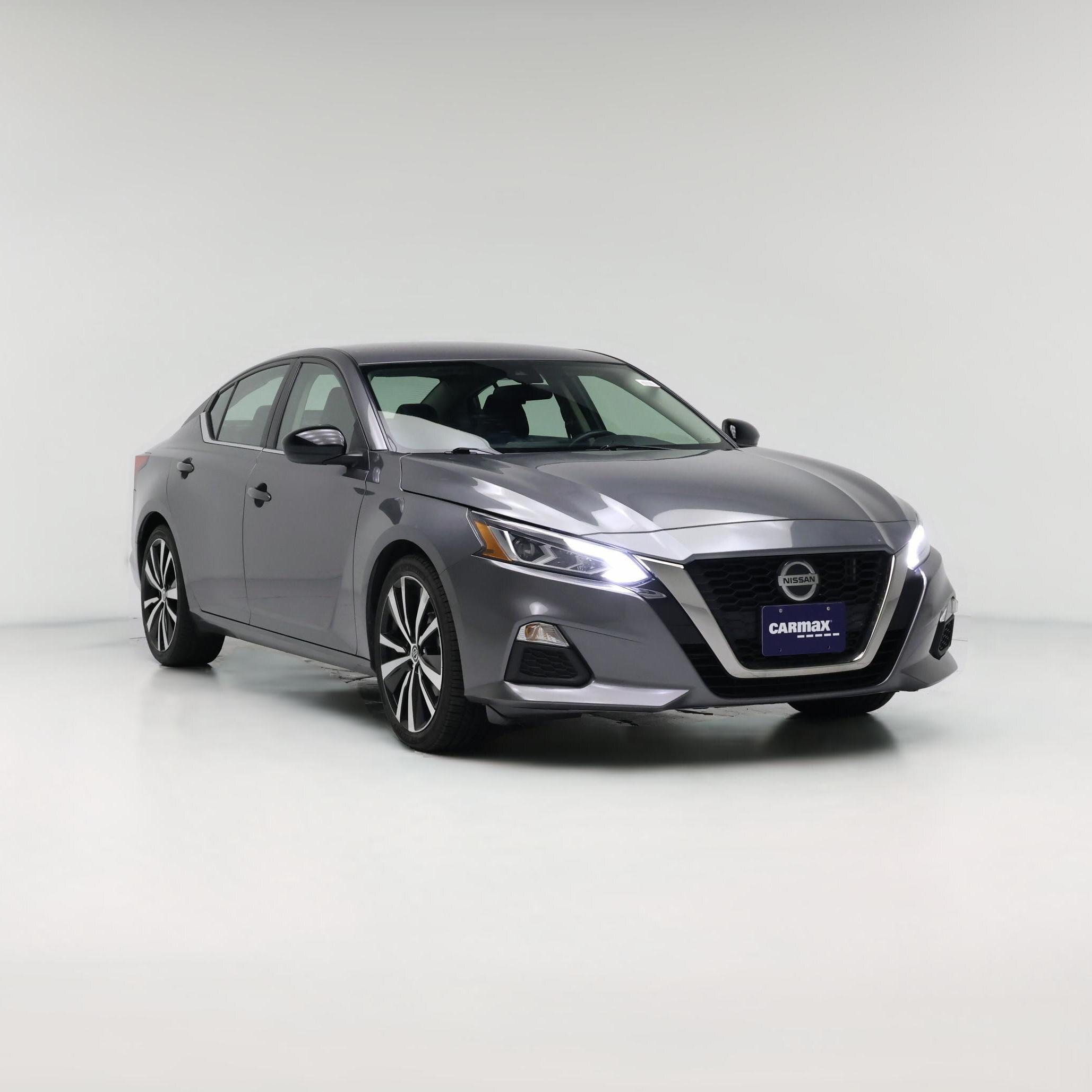 Thumbnail: 2022 Nissan Altima - 1