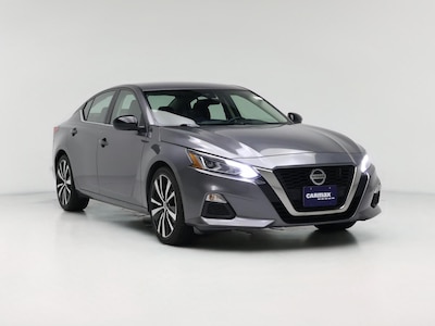 2022 Nissan Altima SR