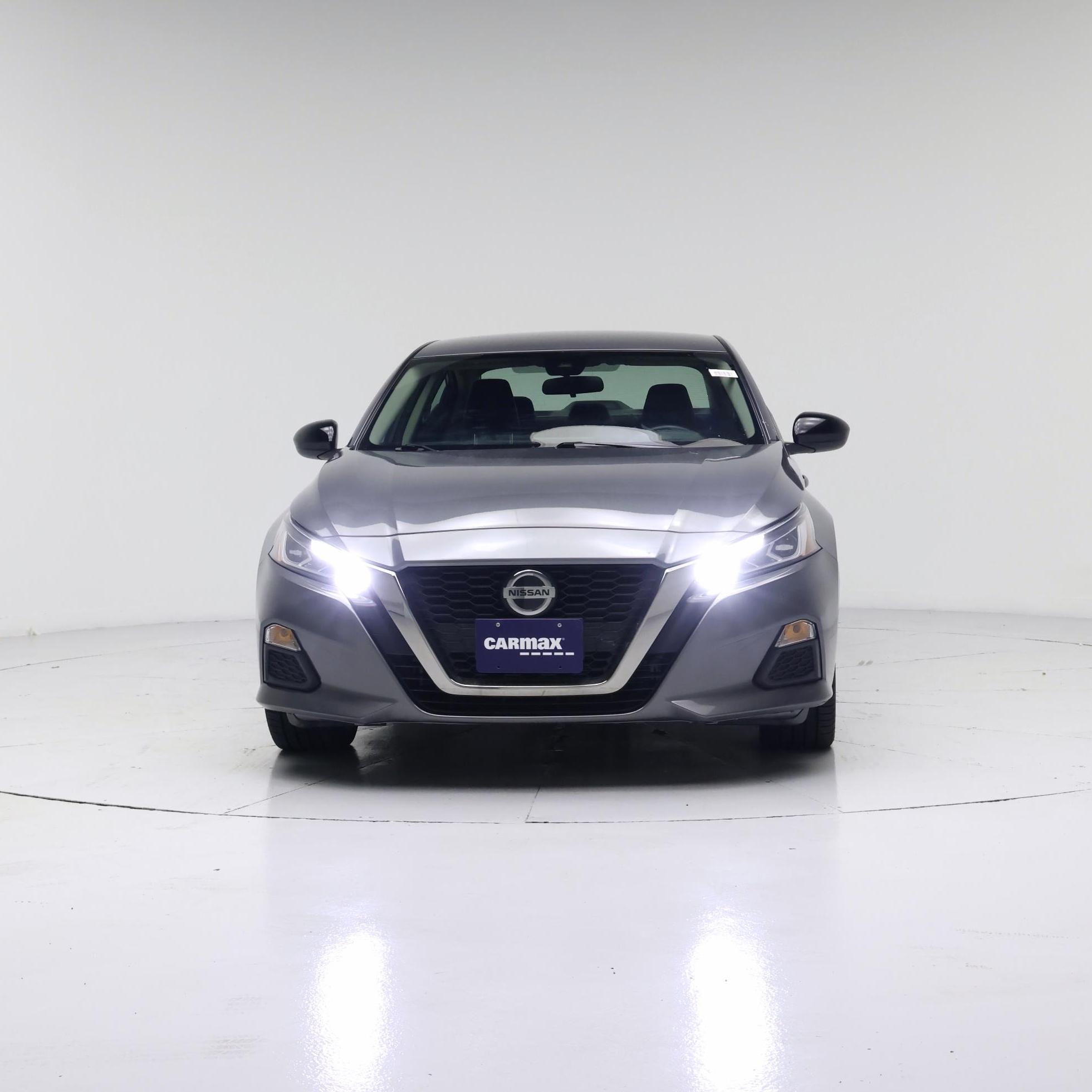 Thumbnail: 2022 Nissan Altima - 5