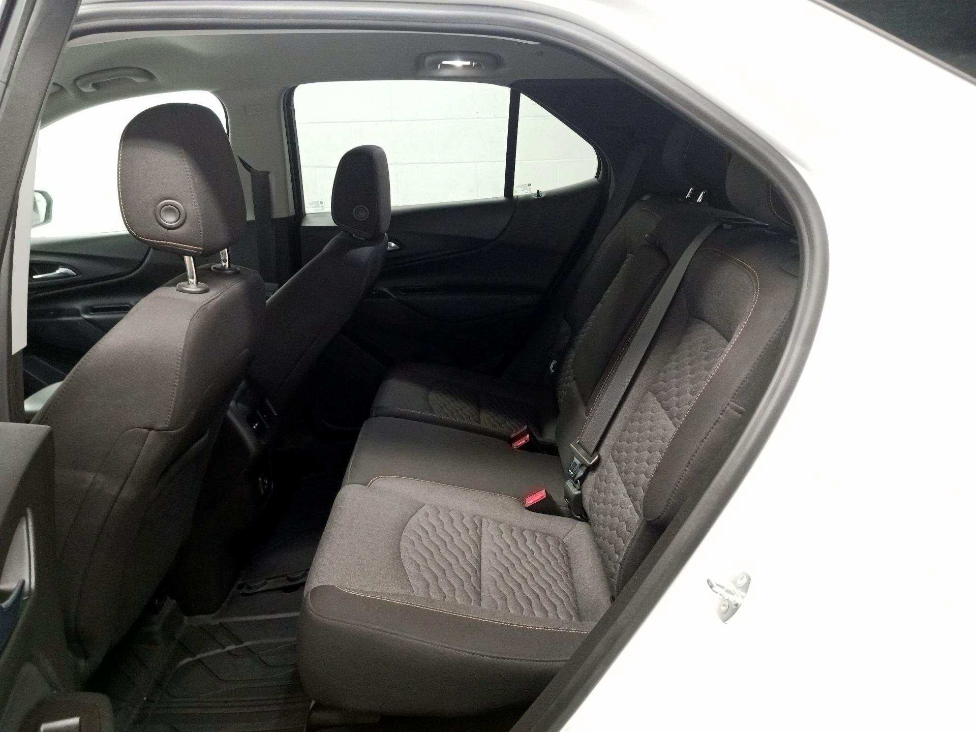 Thumbnail: 2021 Chevrolet Equinox - 14