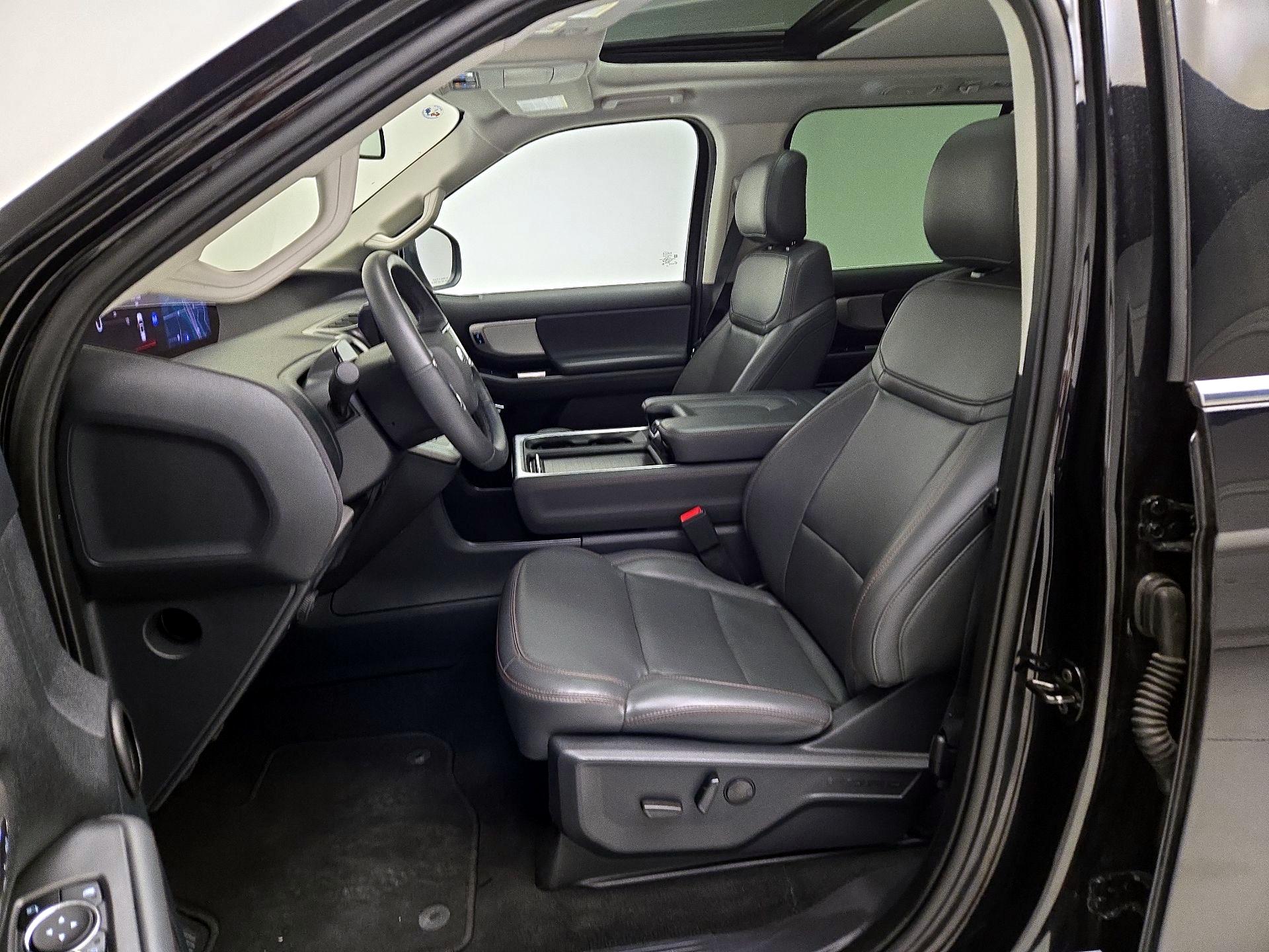 Thumbnail: 2025 Ford Expedition - 11