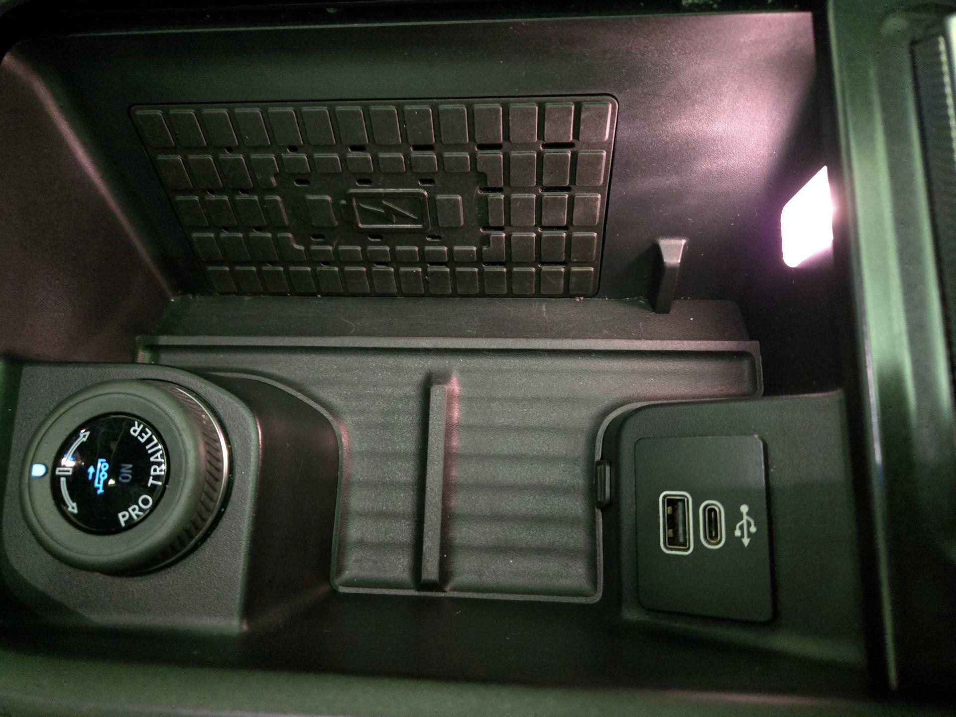 Thumbnail: 2025 Ford Expedition - 19
