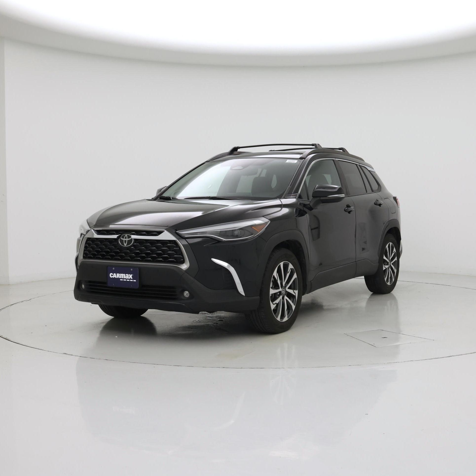 Thumbnail: 2023 Toyota Corolla Cross - 4