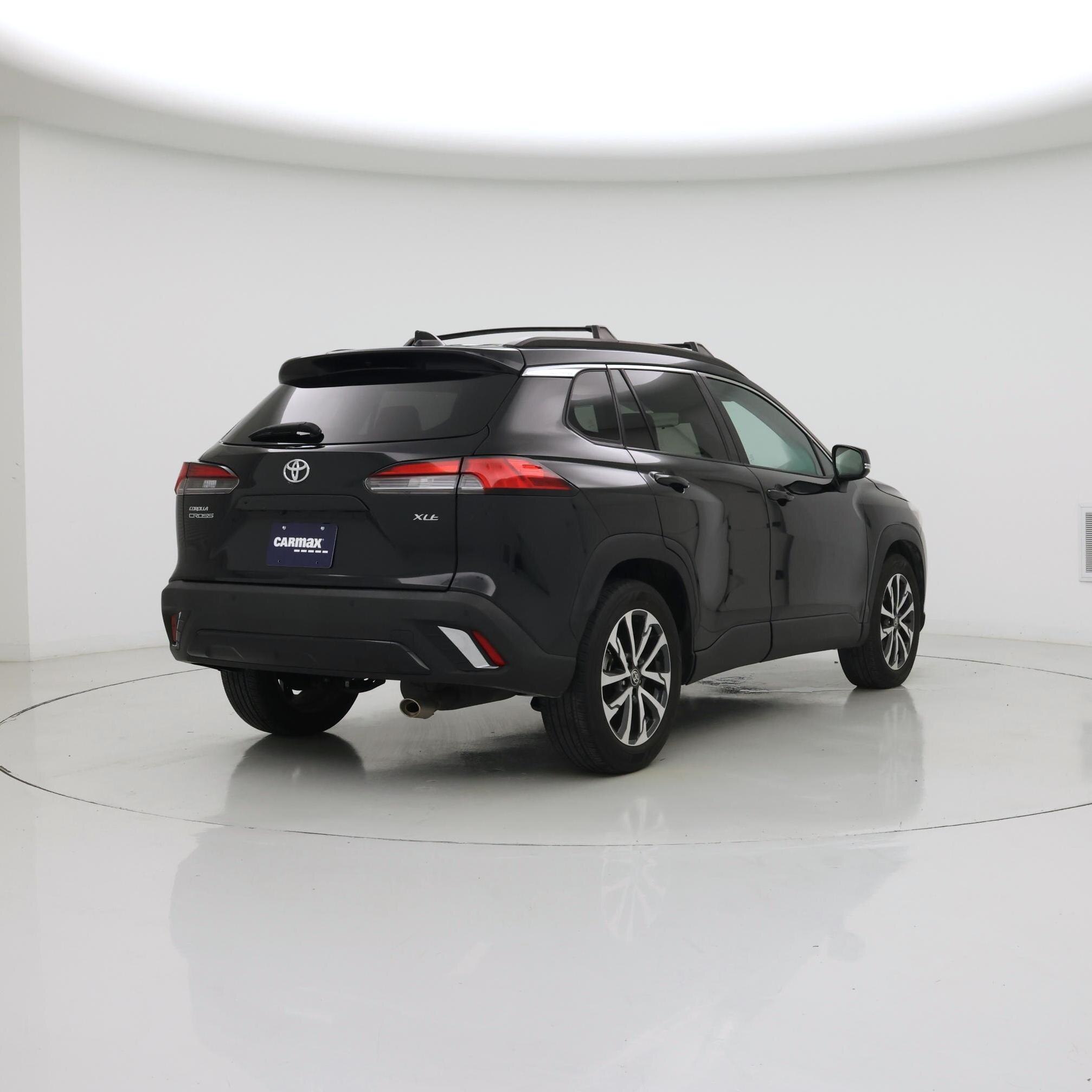Thumbnail: 2023 Toyota Corolla Cross - 8