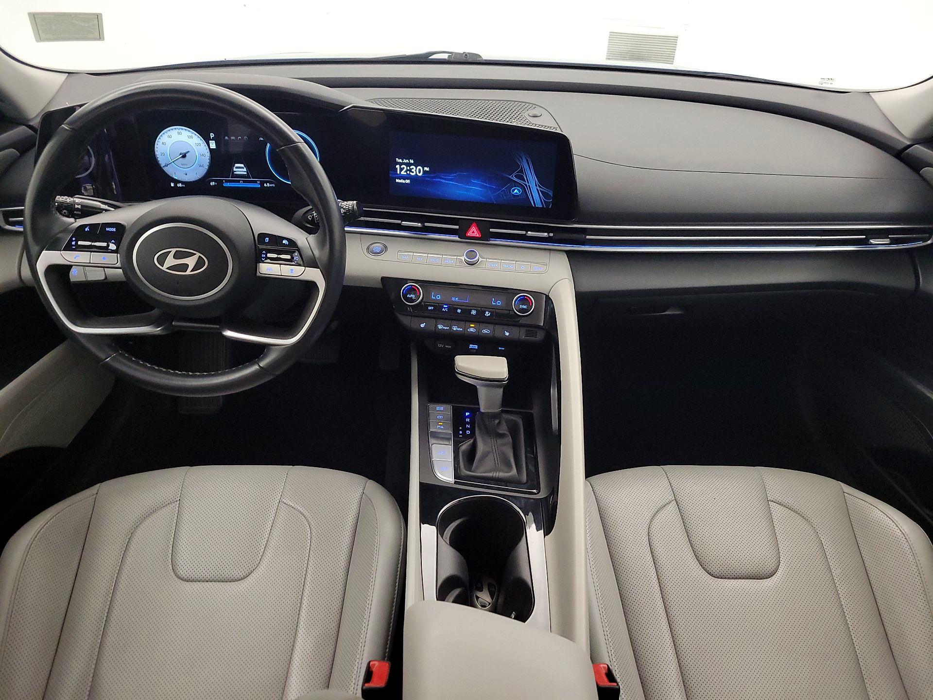 Thumbnail: 2024 Hyundai Elantra - 9