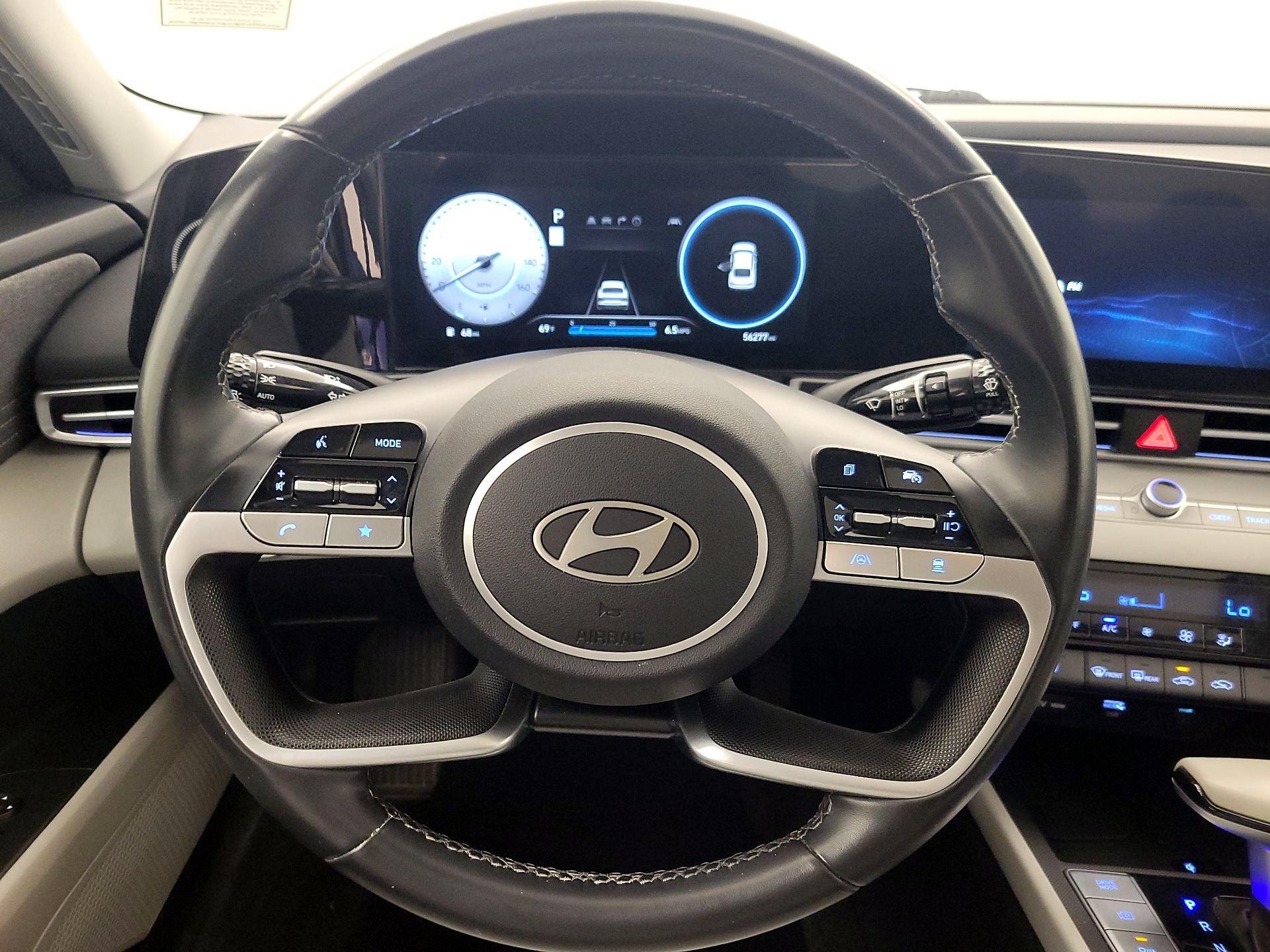 Thumbnail: 2024 Hyundai Elantra - 10