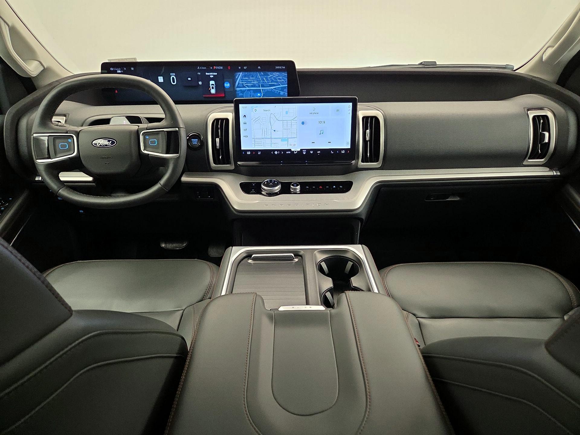 Thumbnail: 2025 Ford Expedition - 9