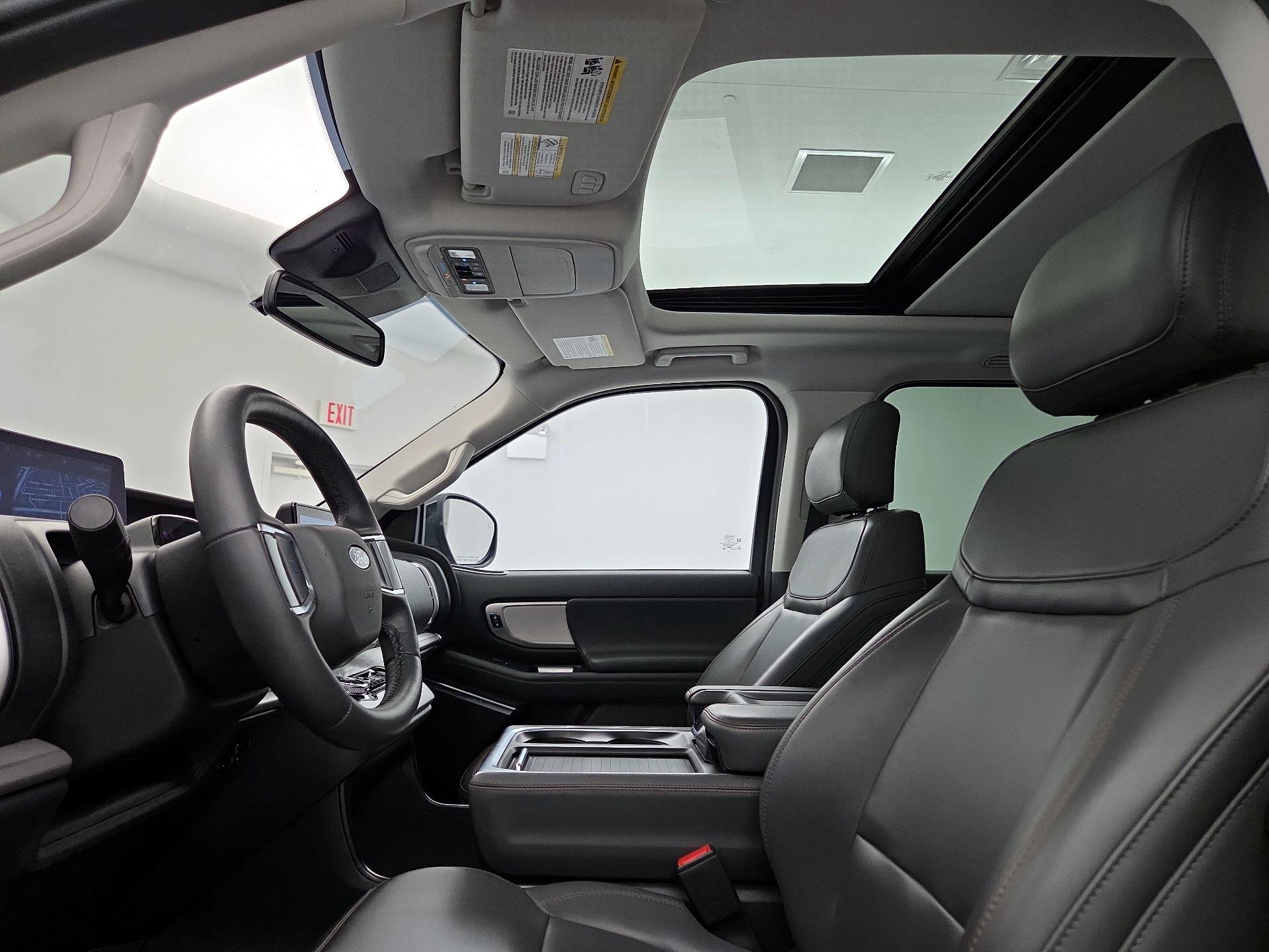 Thumbnail: 2025 Ford Expedition - 20