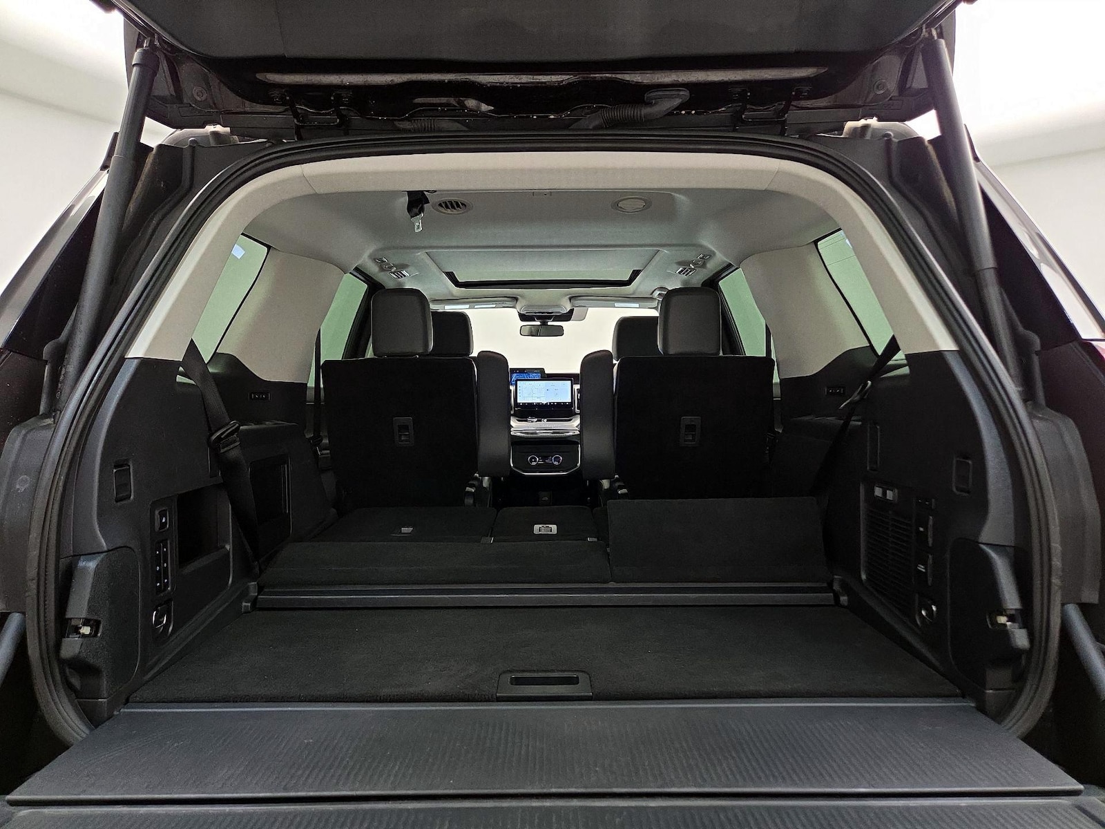 2025 Ford Expedition Active - Photo 25