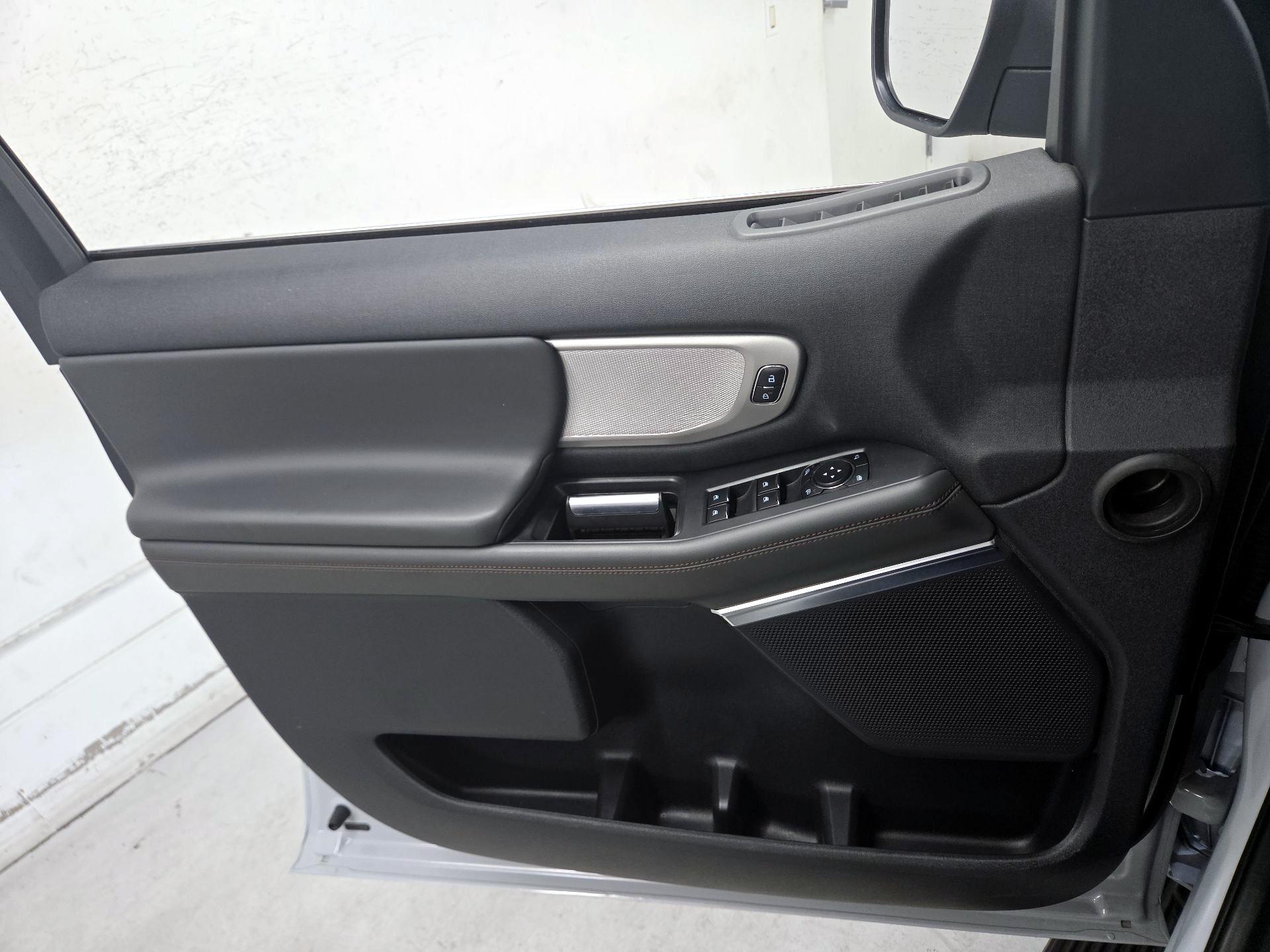 Thumbnail: 2025 Ford Expedition - 12